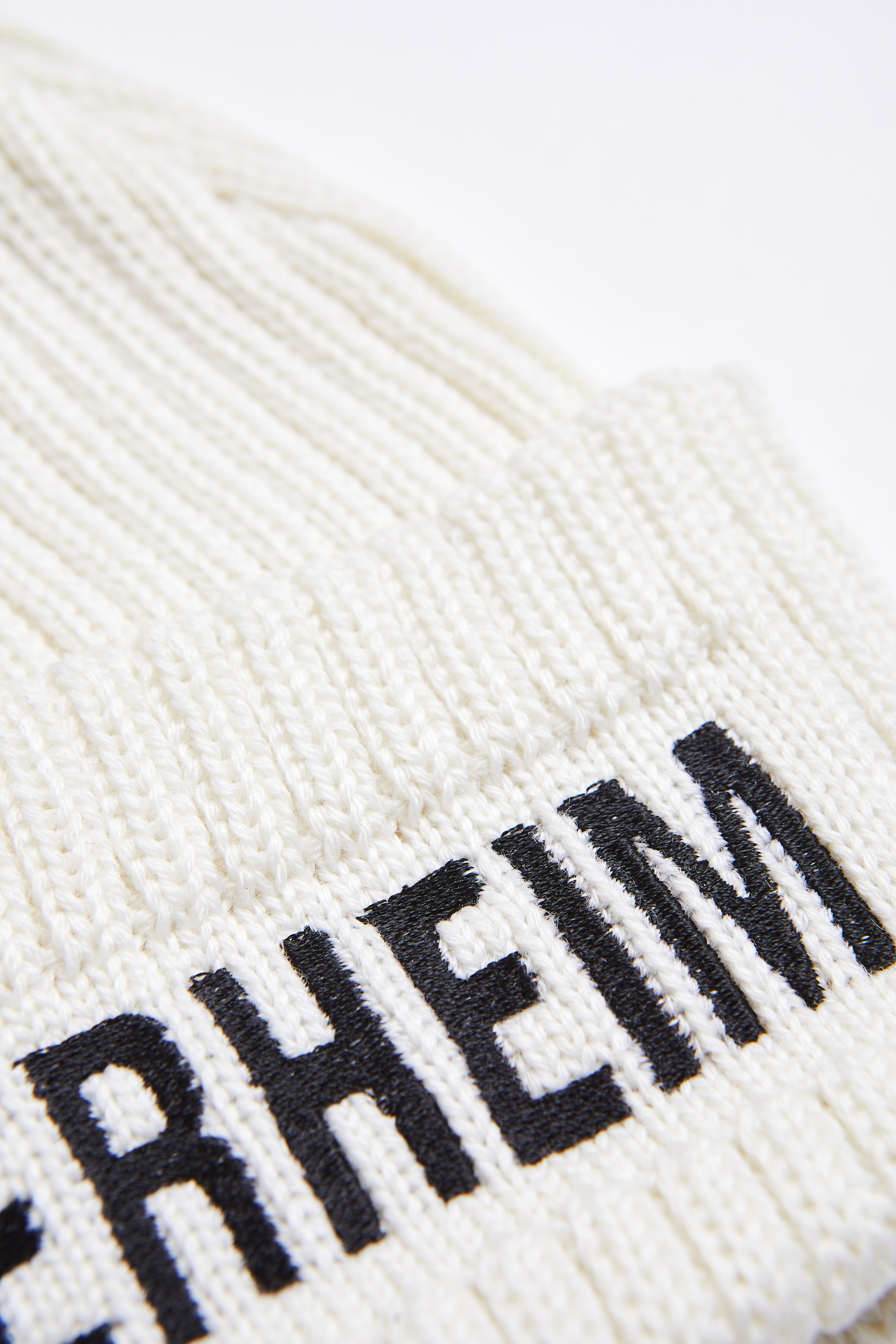 Big L Beanie Off White - 2