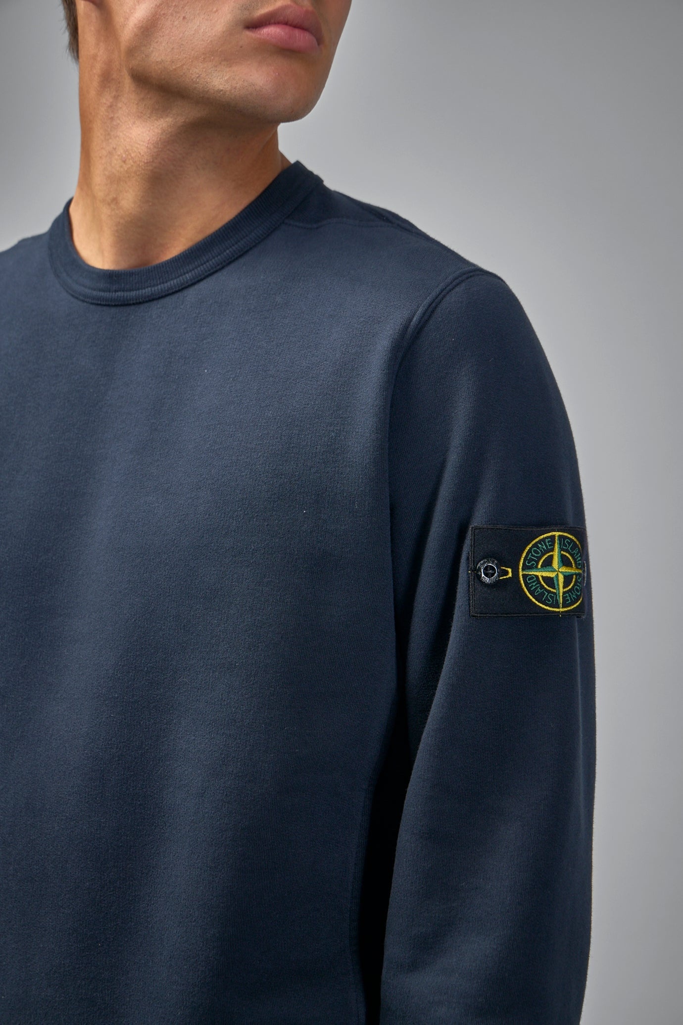 Compass Badge Cotton Sweatshirt - 4