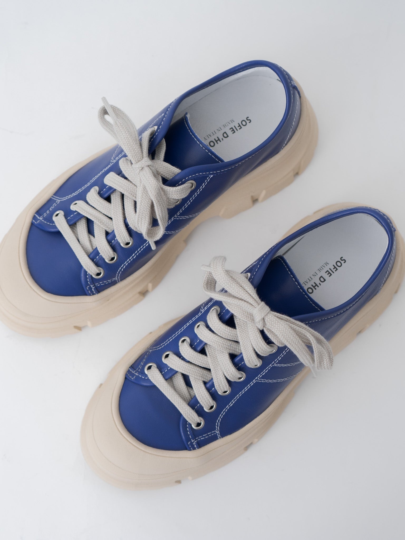 Feat Sneakers - Klein/Mastic Outsole - 12