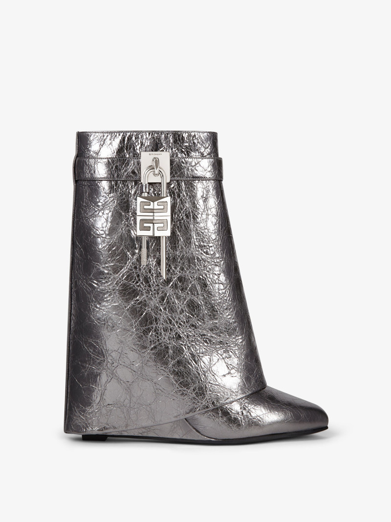 SHARK LOCK ANKLE BOOTS IN LAMINATED LEATHER 1