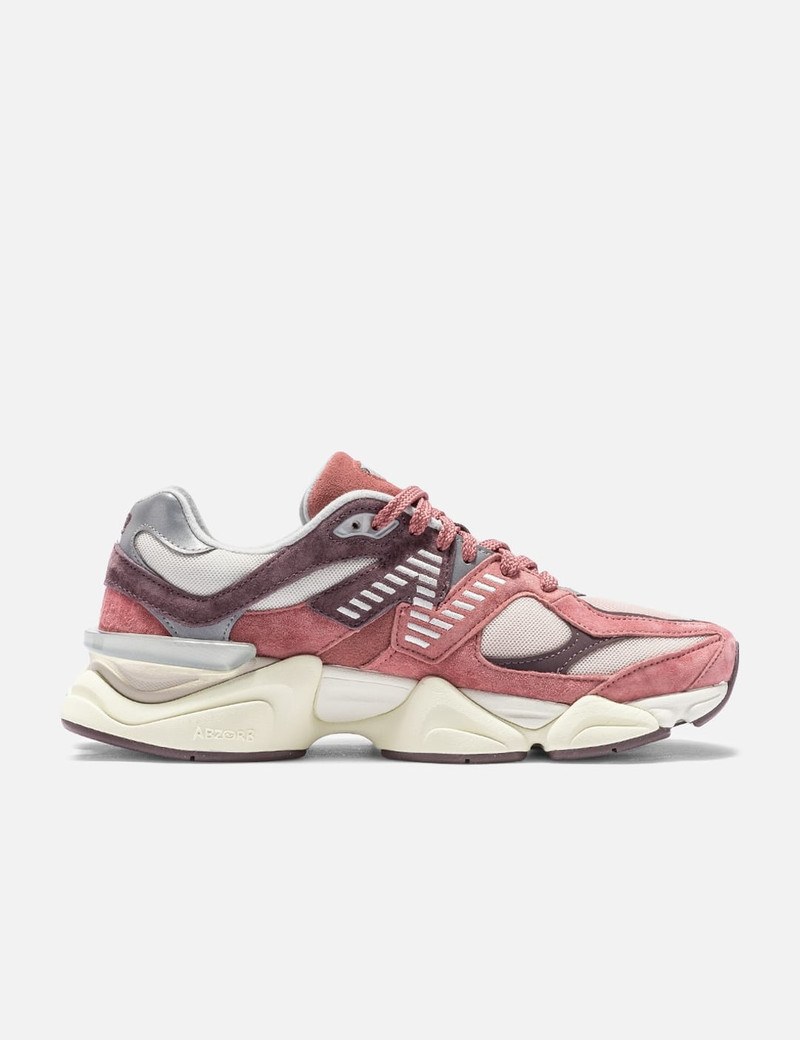 New Balance 9060 outlook