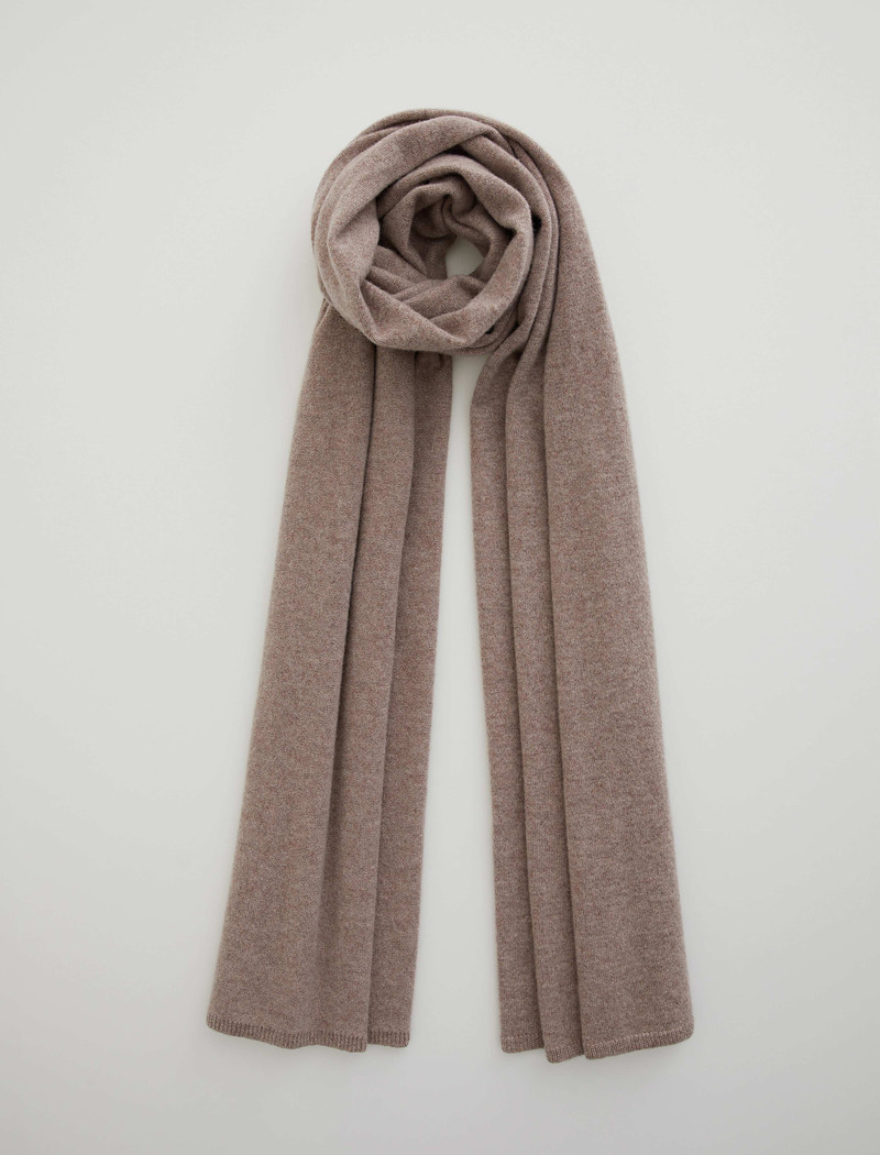 Skyler Scarf 1