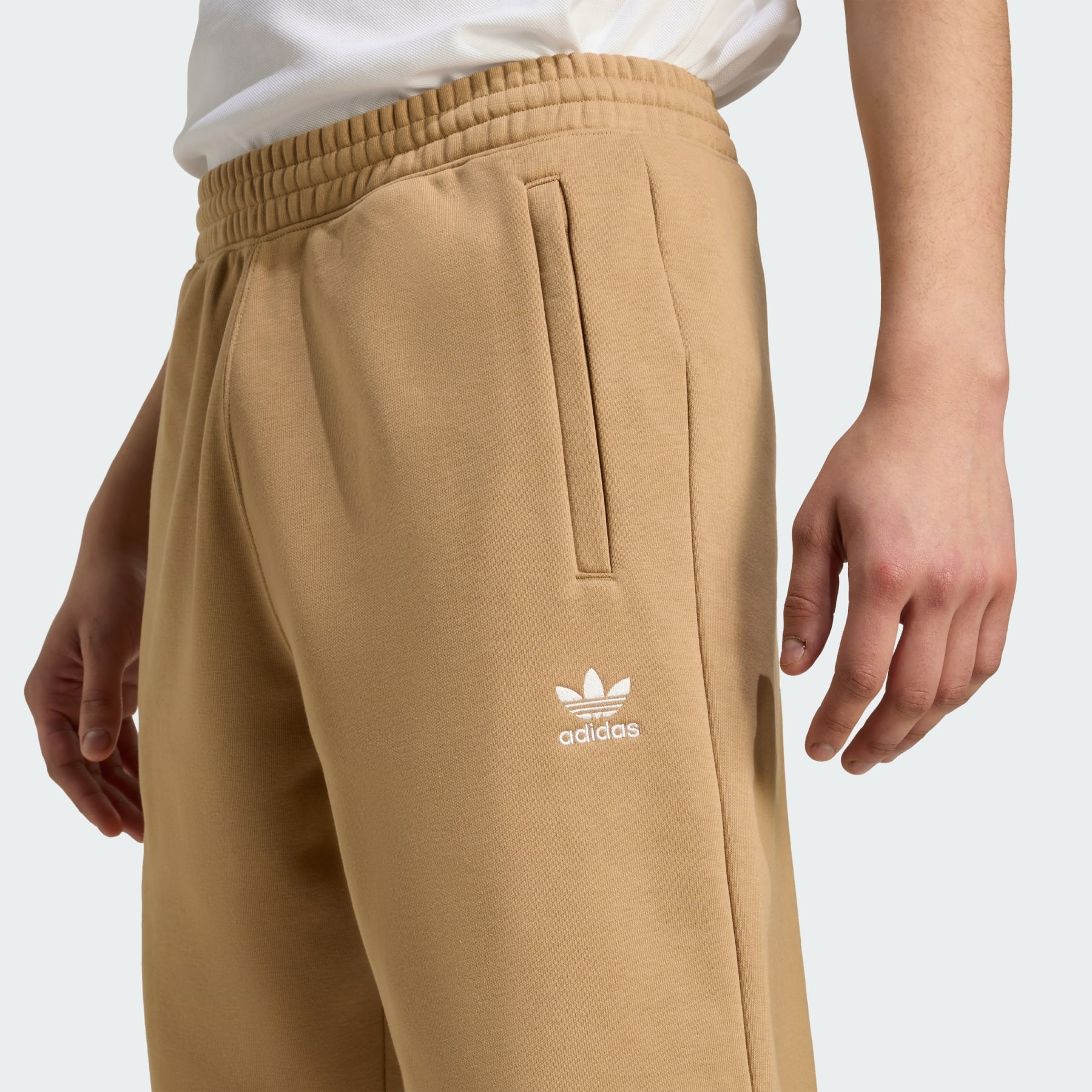 Trefoil Essentials Shorts - 5