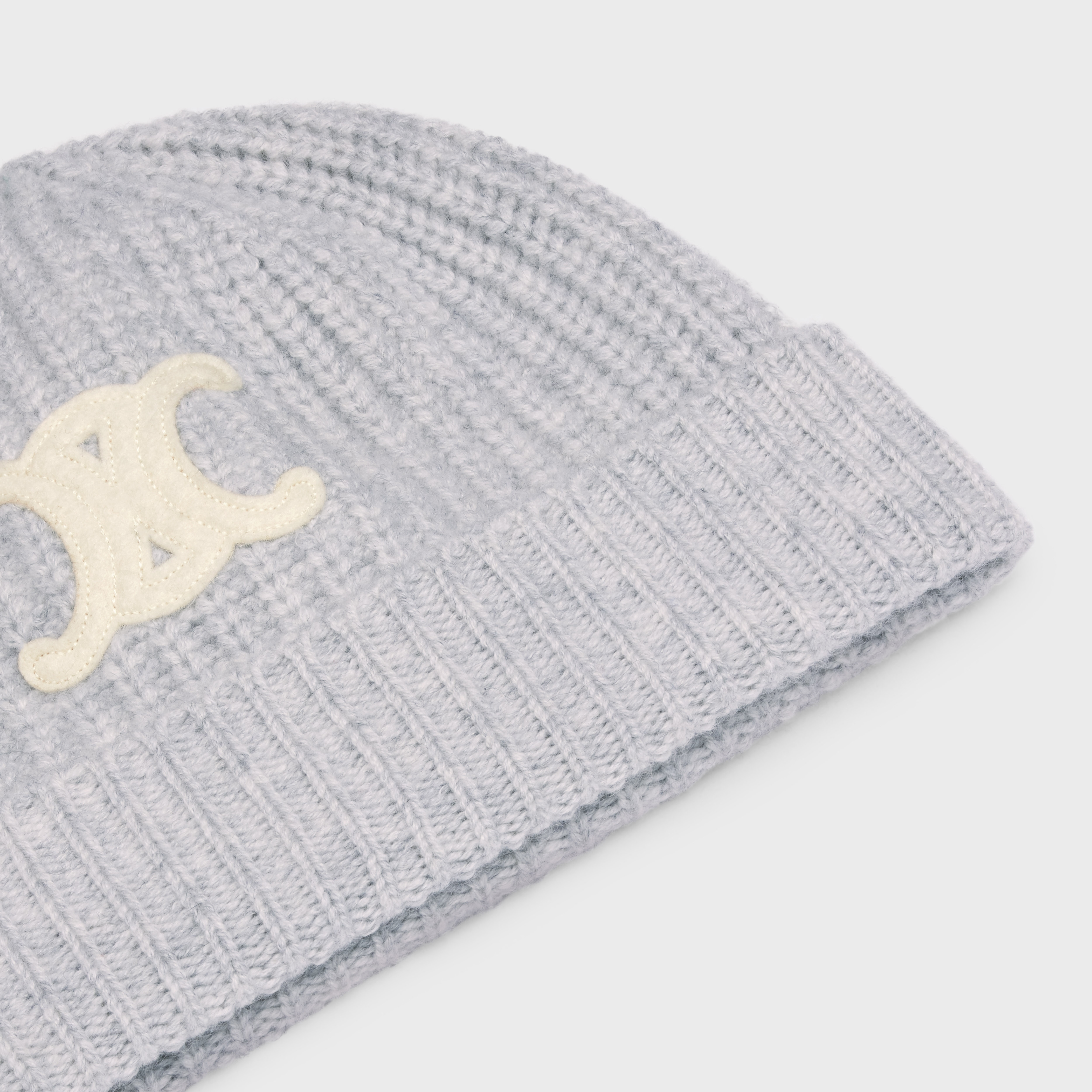TRIOMPHE BEANIE IN SEAMLESS CASHMERE - 3