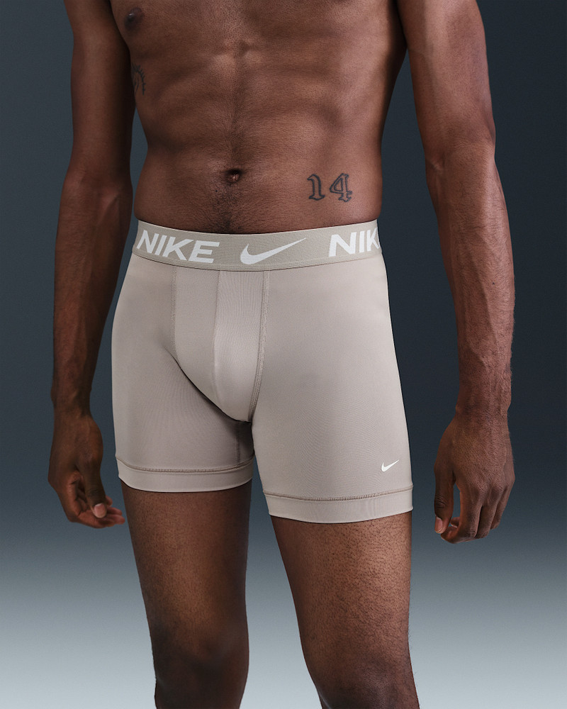 Nike Nike Essential Micro Men's Dri-FIT Boxer Briefs (3-Pack) outlook