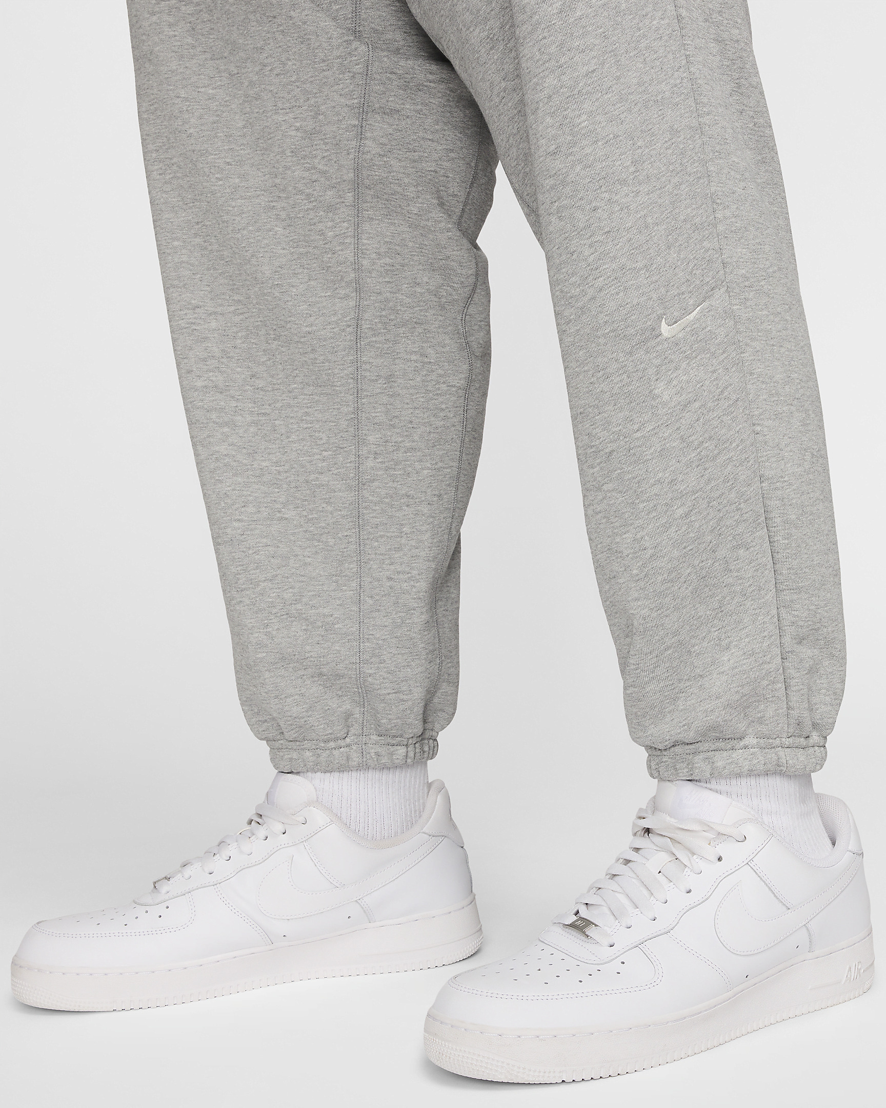 Nike Standard Issue Men's Dri-FIT Basketball Pants - 16