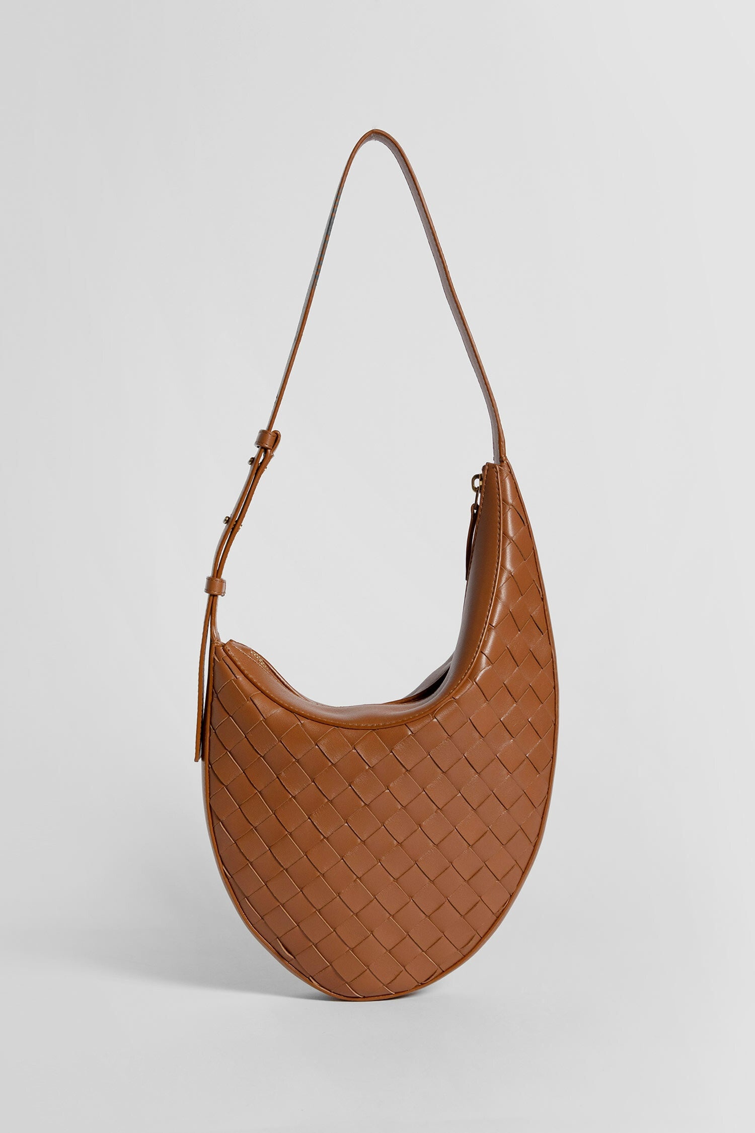 BOTTEGA VENETA WOMAN BROWN SHOULDER BAGS - 3