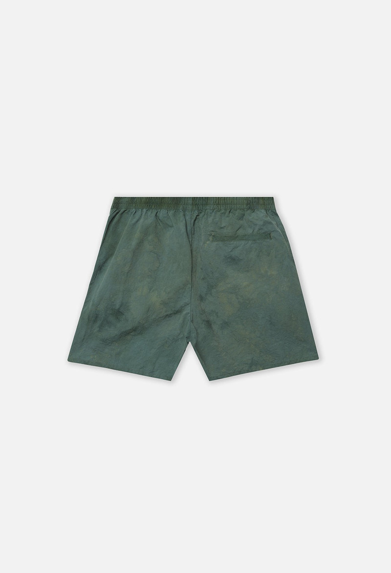 John Elliott CRYSTAL DYE HIMALAYAN SHORTS outlook