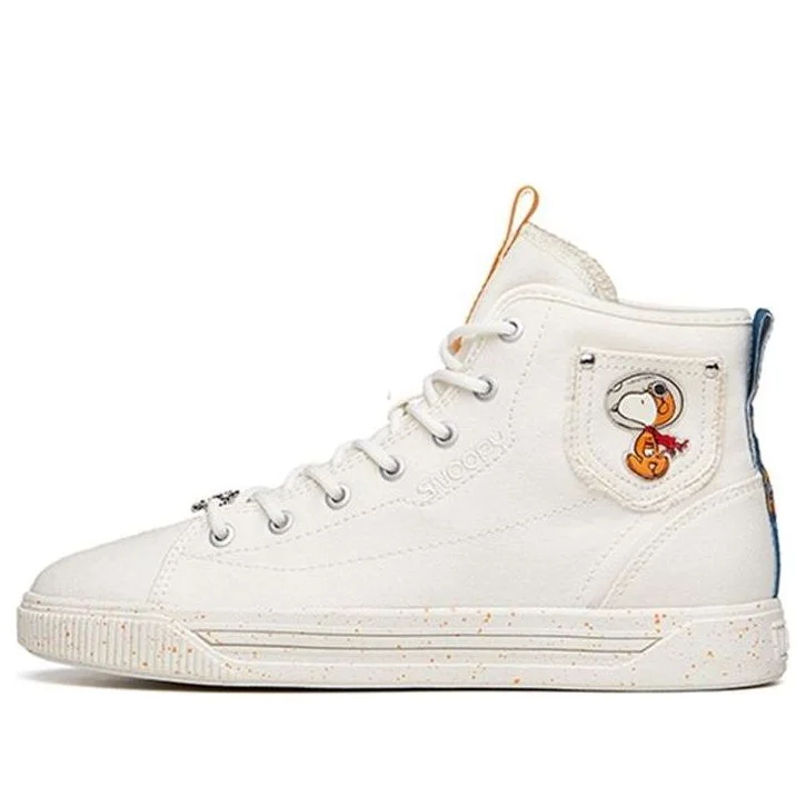 (WMNS) ANTA x Snoopy Skateboarding Series Sneakers High 'White' 922138604-1 - 1