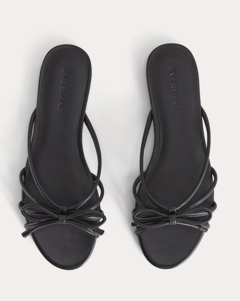 EVERLANE THE BOW SANDAL outlook
