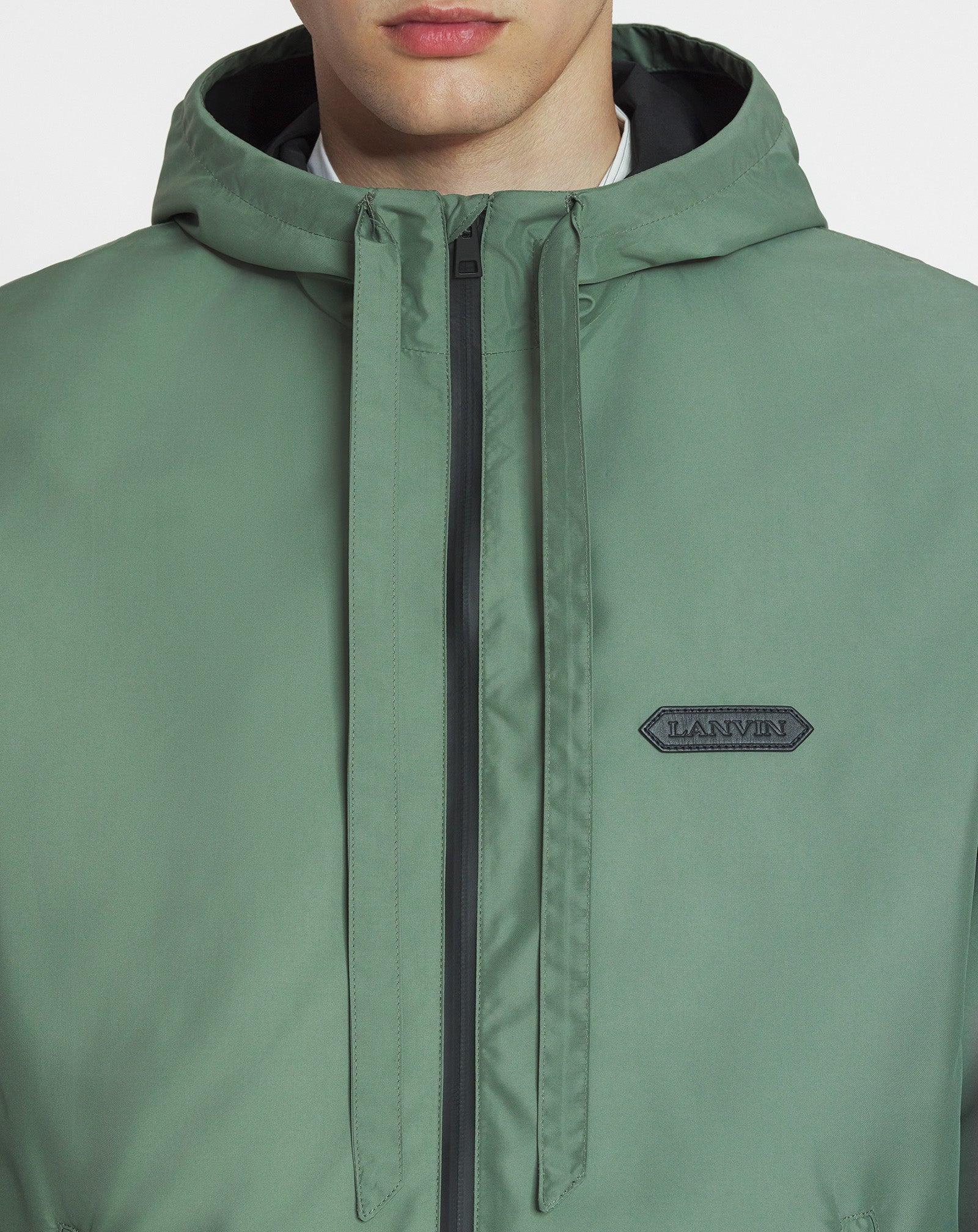 WINDBREAKER IN TECHNICAL FABRIC - 5