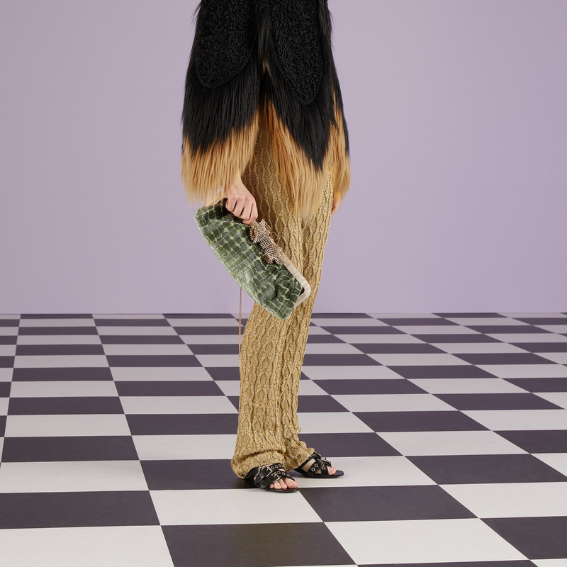 Crocodile velvet jacquard handbag 3