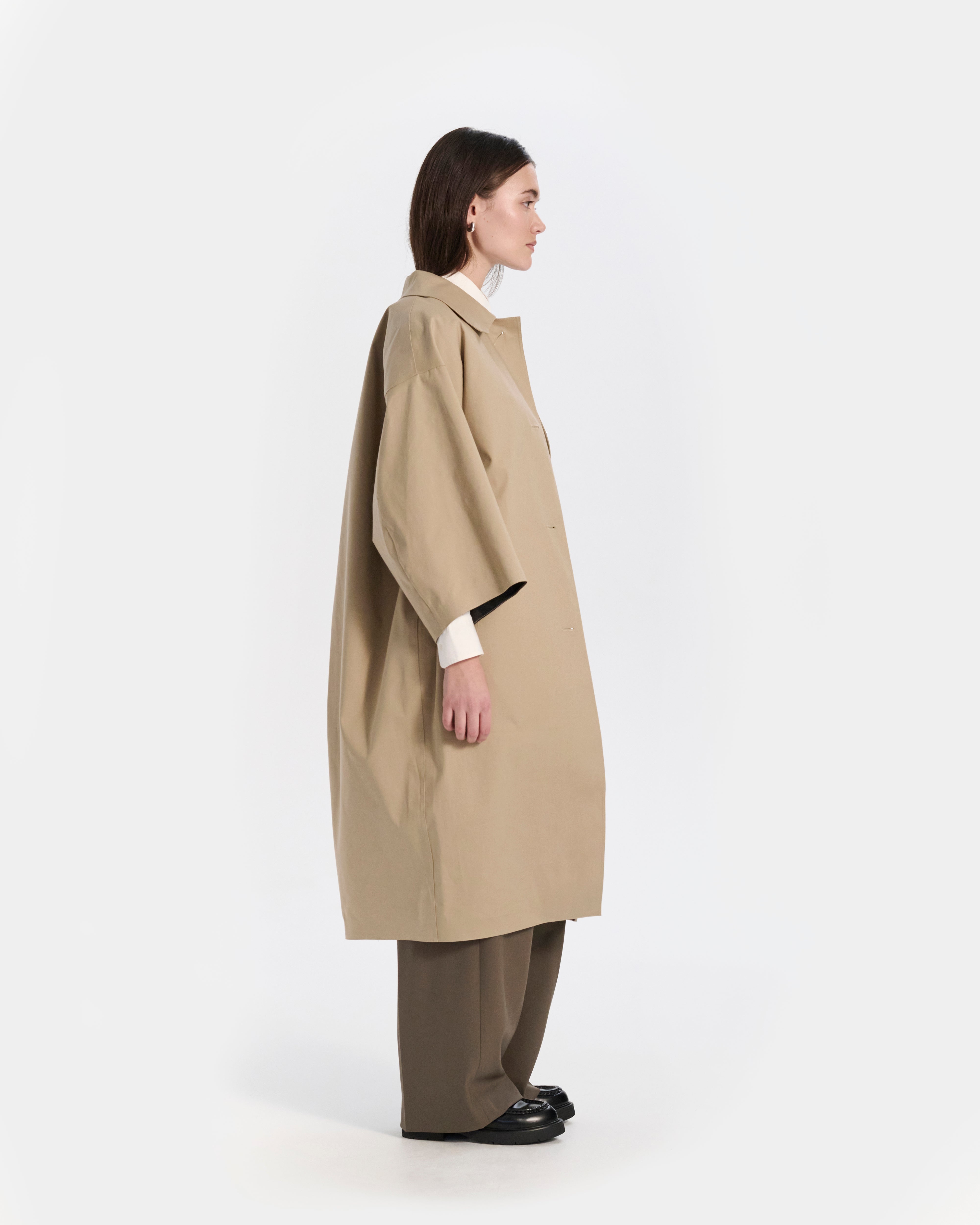 Collin Rubberised Cropped Sleeve Coat - 4