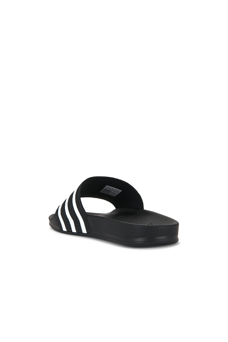 adidas Originals Adilette Og Sneaker outlook