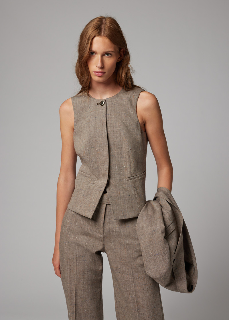 Women's Unlined Brown Flecked Tweed Three-Piece Suit 6