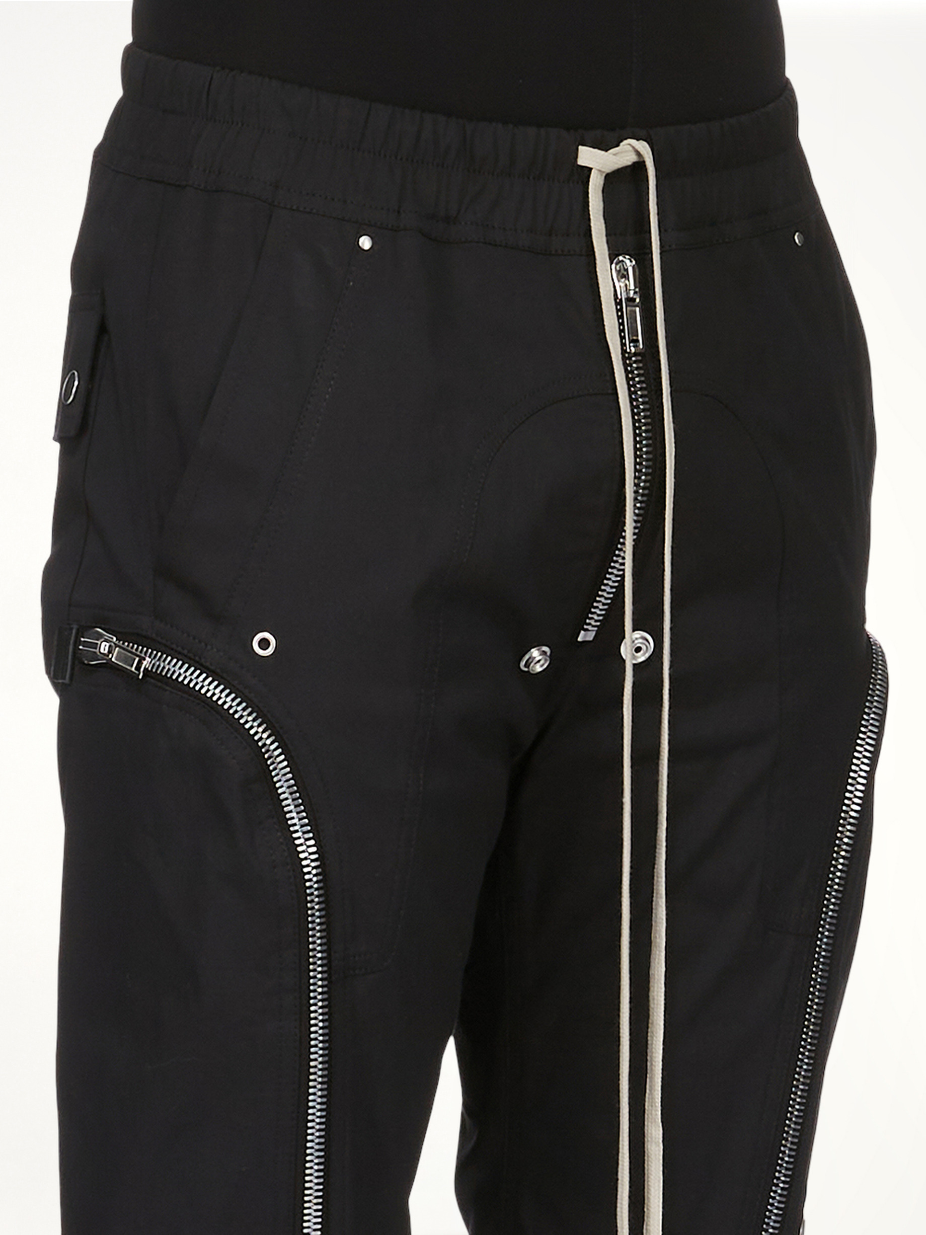 Bauhaus Cargo Pants in Black - 3