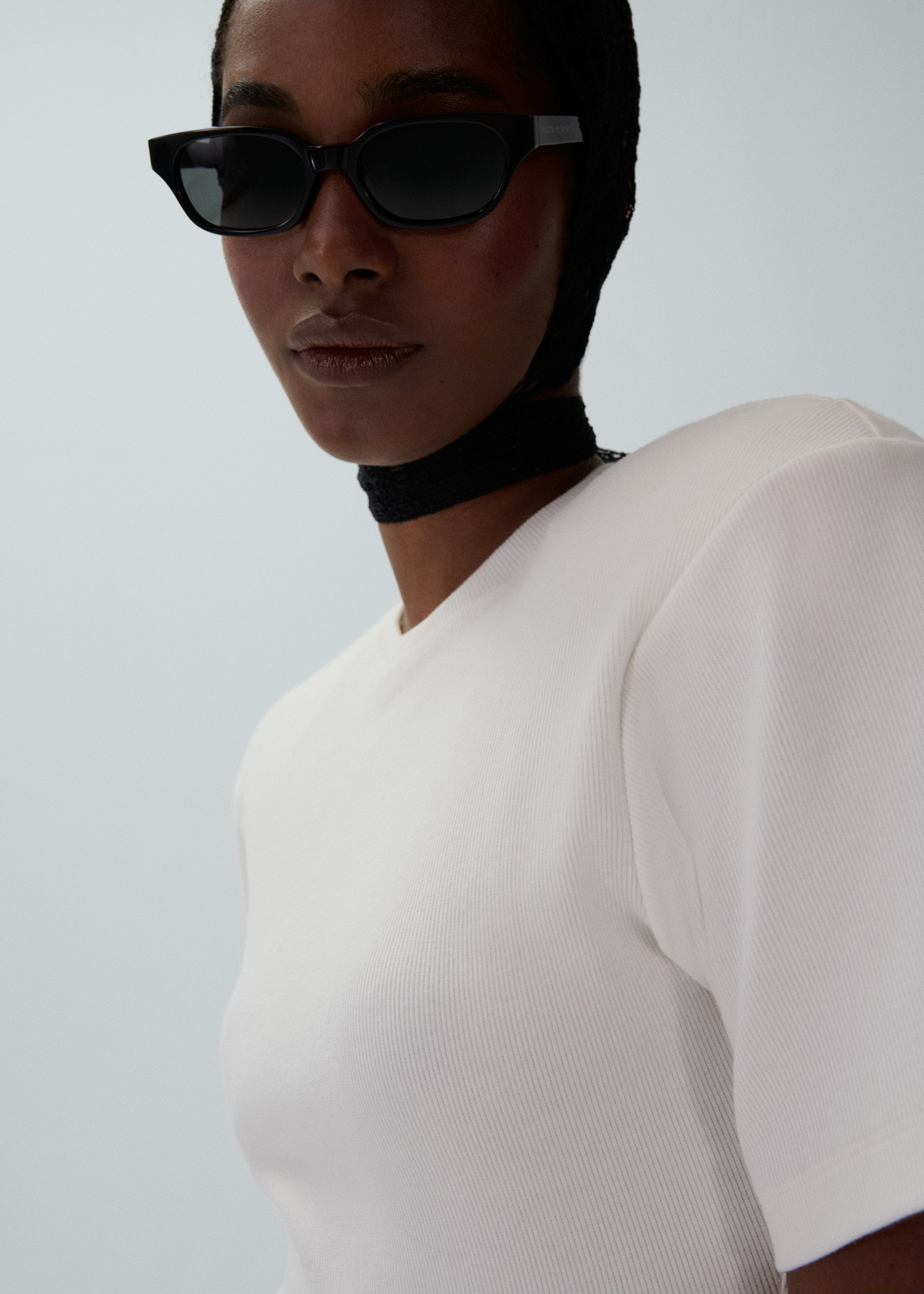 Ribbed short sleeve bodysuit in cream - 4