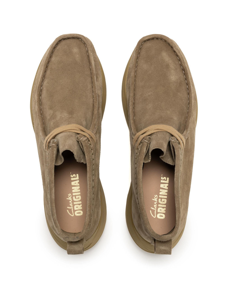 Wallabee Eden Dark Sand Suede 4