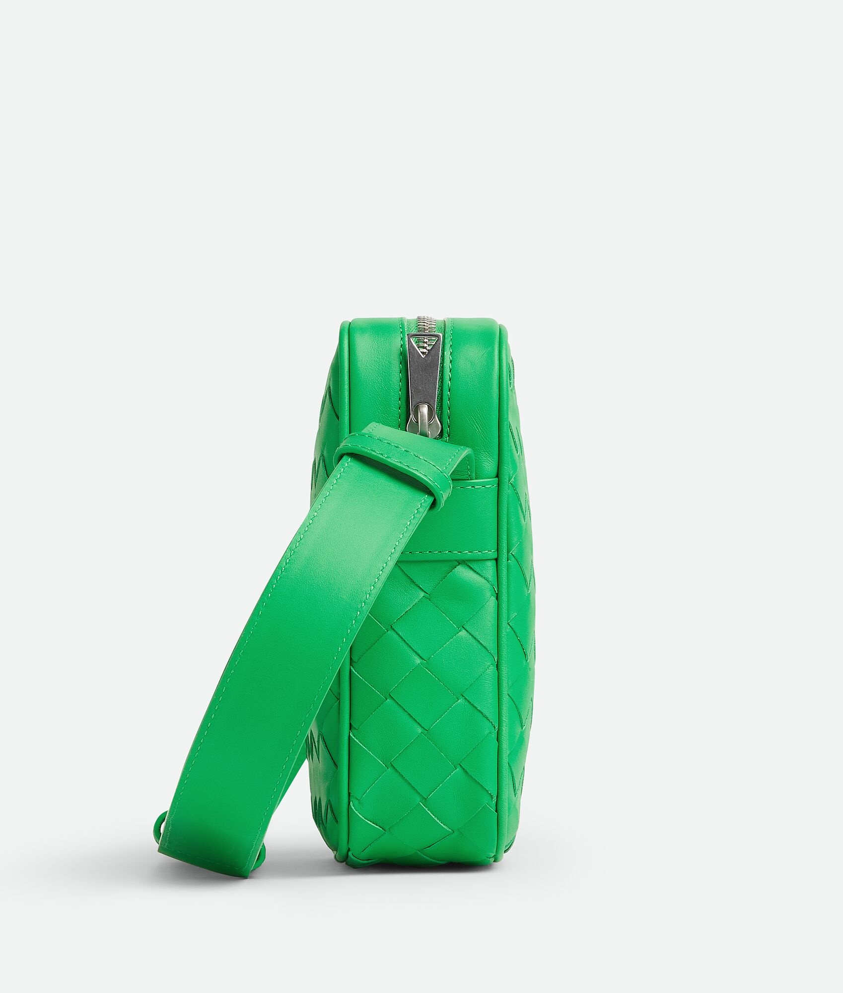 intrecciato zipped phone pouch - 2