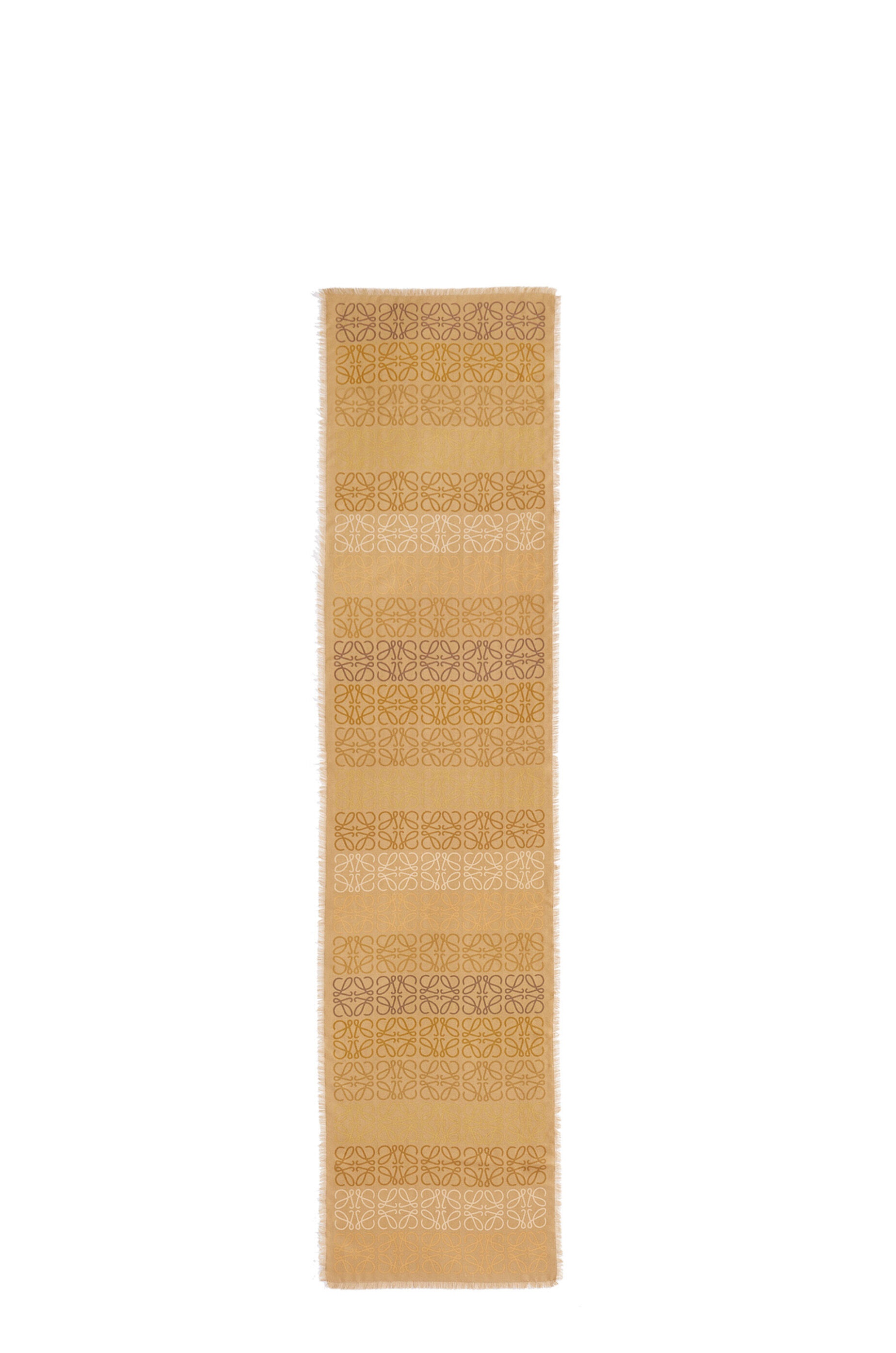 Anagram scarf in wool, silk and cashmere 2
