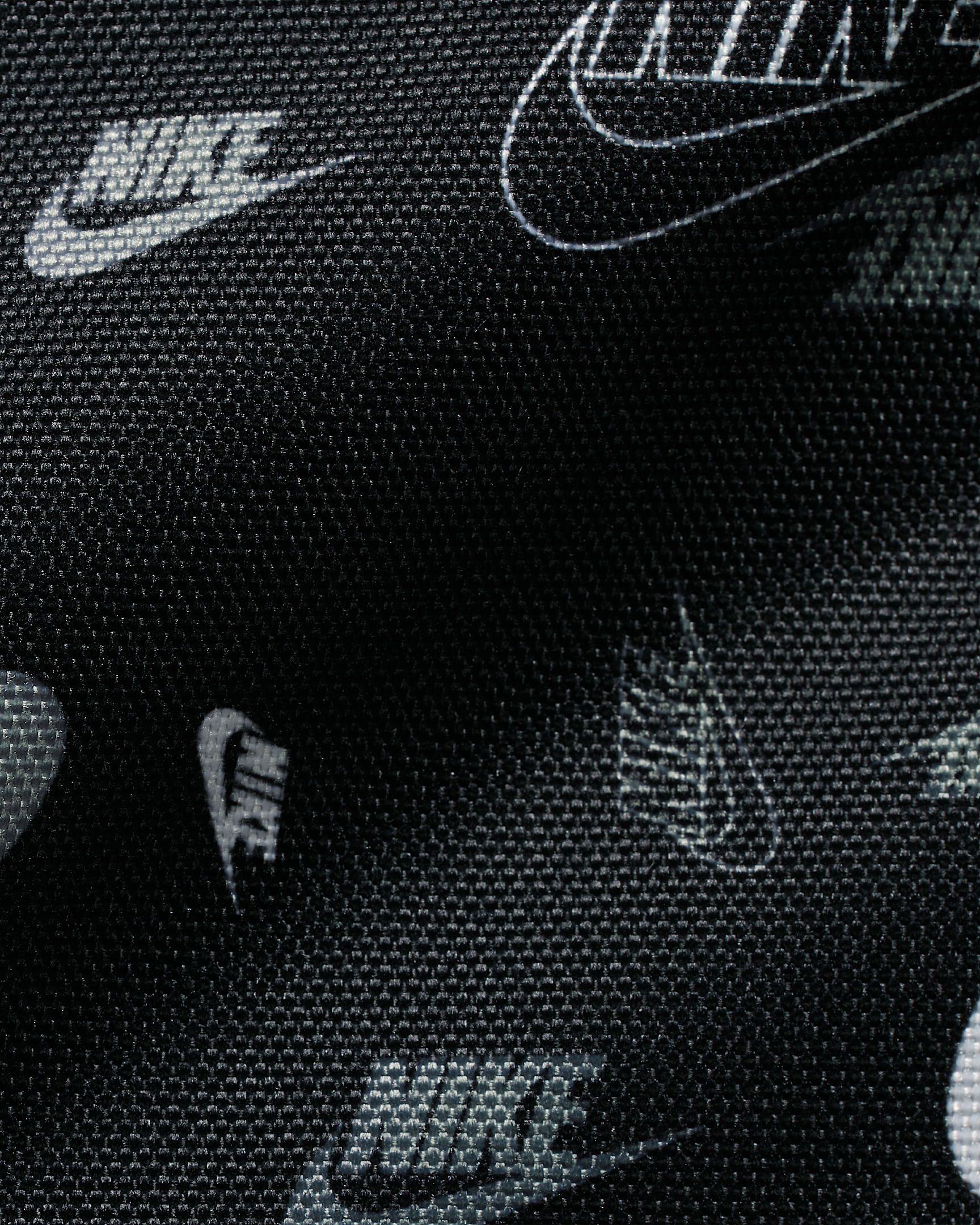 Nike Hard Liner Lunch Bag (3L) - 7