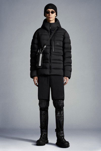 Moncler Guesmi Short Down Jacket outlook