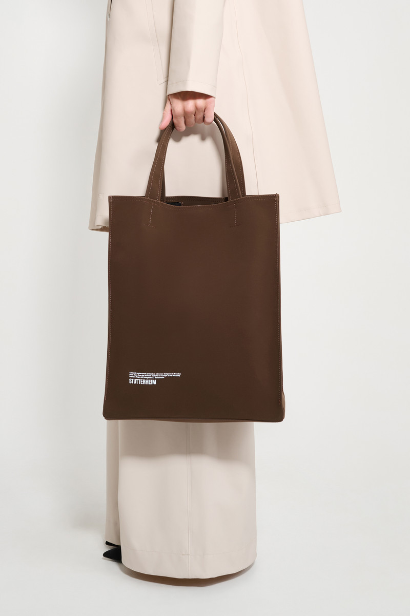 Stutterheim Stocksund Bag Matte Dark Brown outlook