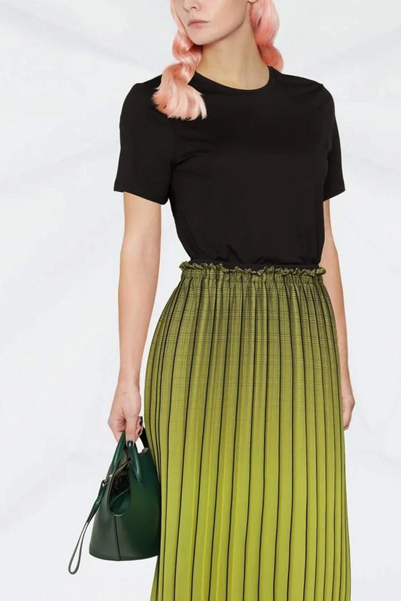 Theory Basic t-shirt outlook