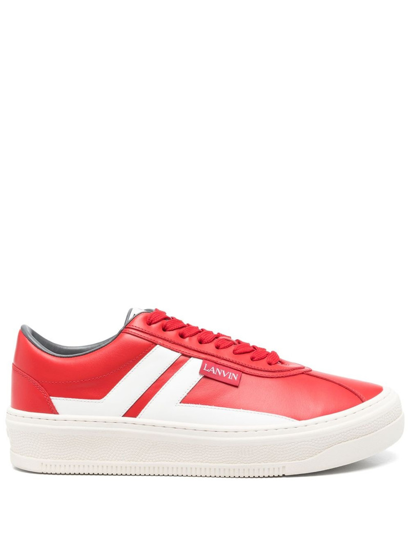 Cash sneakers 1