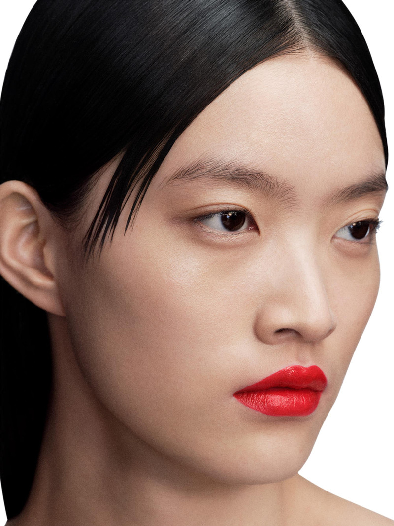 Satin Lipstick - Deep Red 4