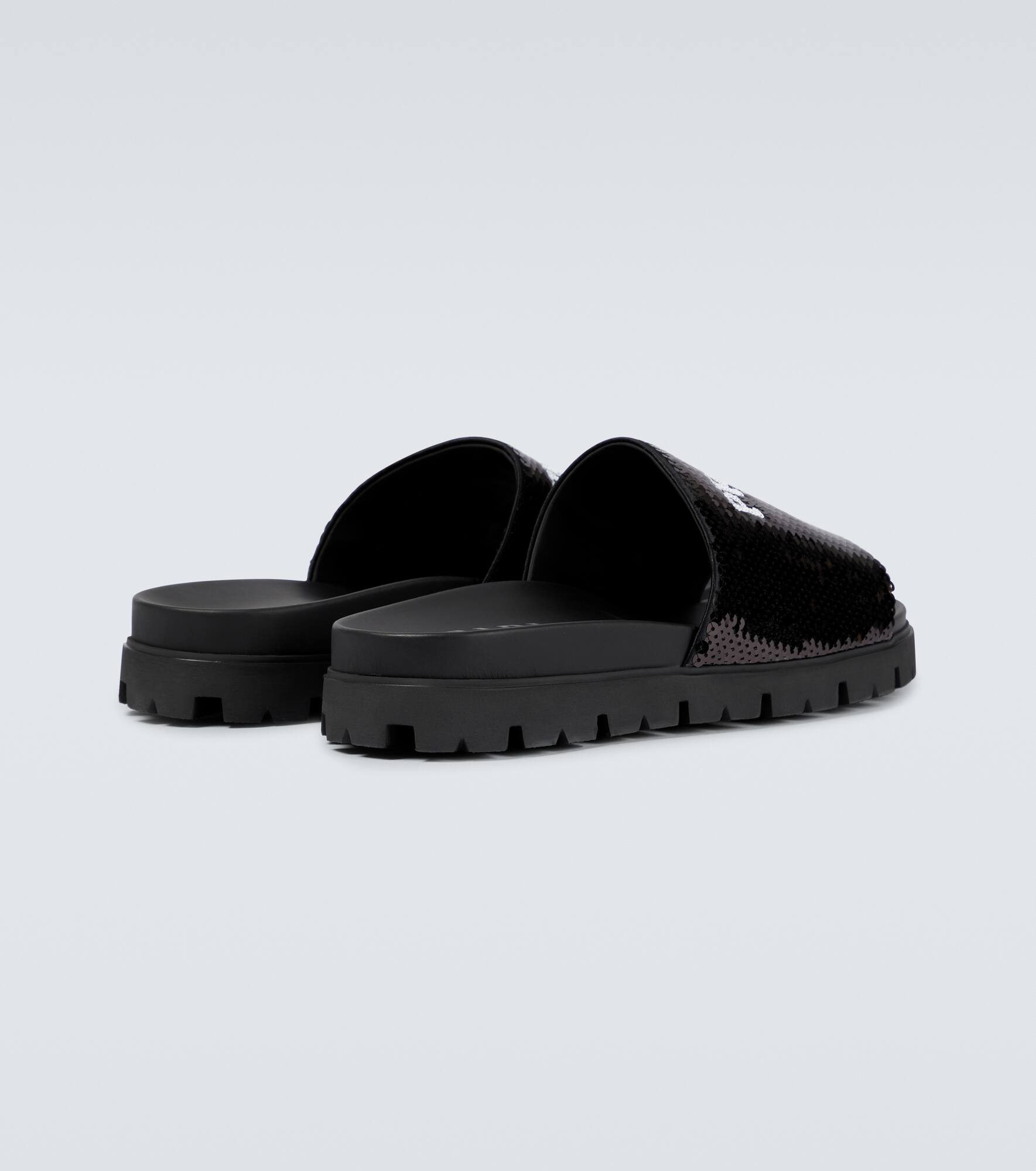Leather logo slides - 6