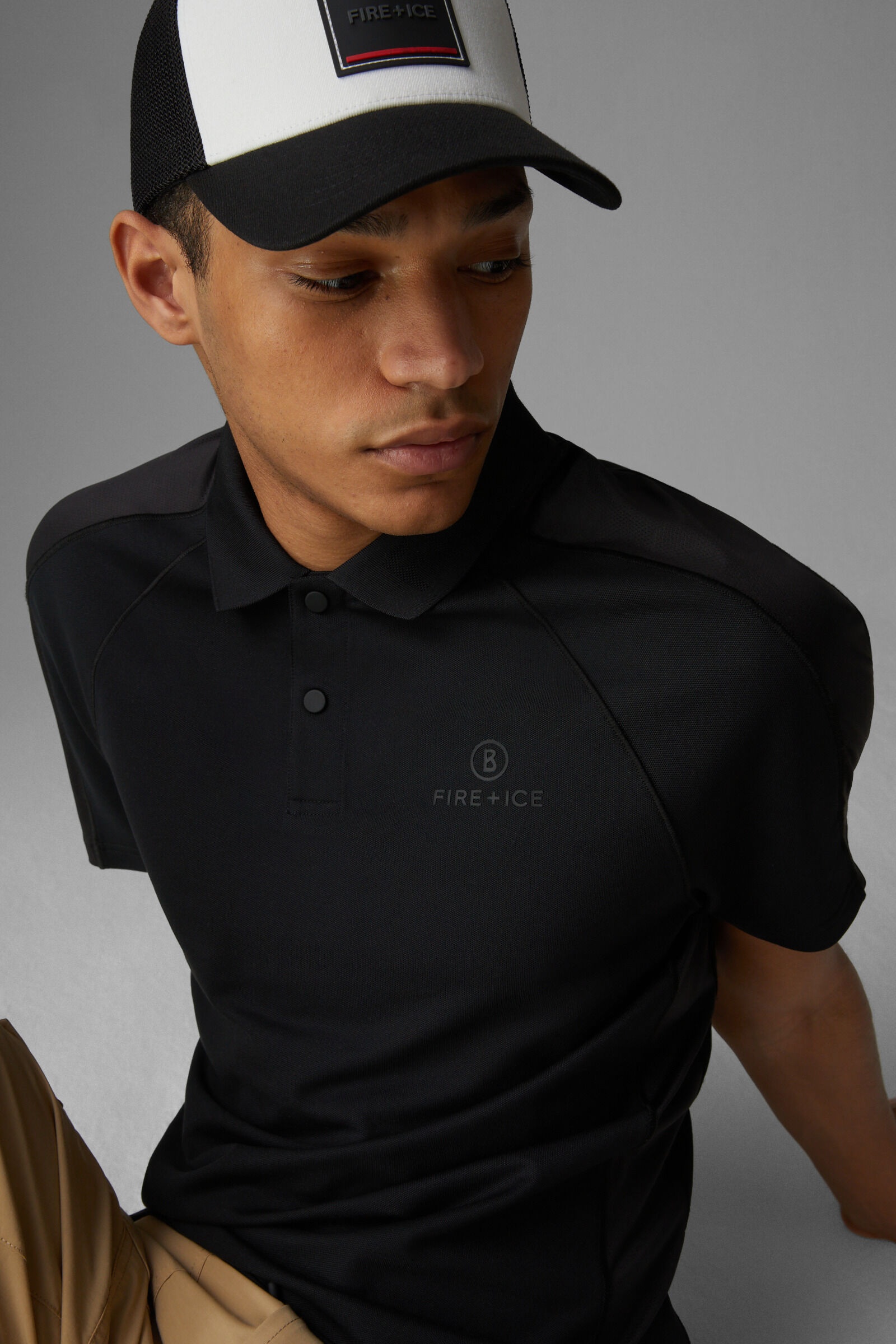 Molar Functional polo shirt in Black - 4