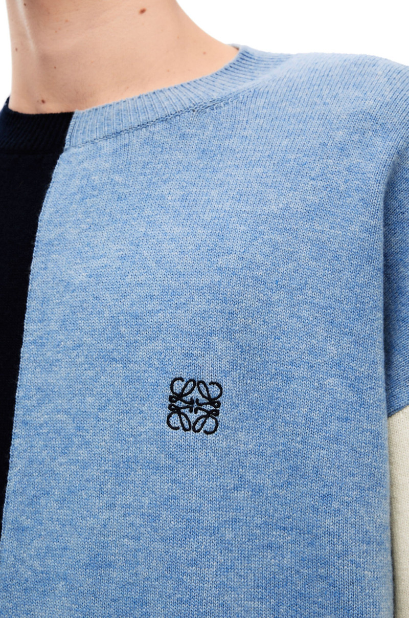 Asymmetric sweater in wool 5