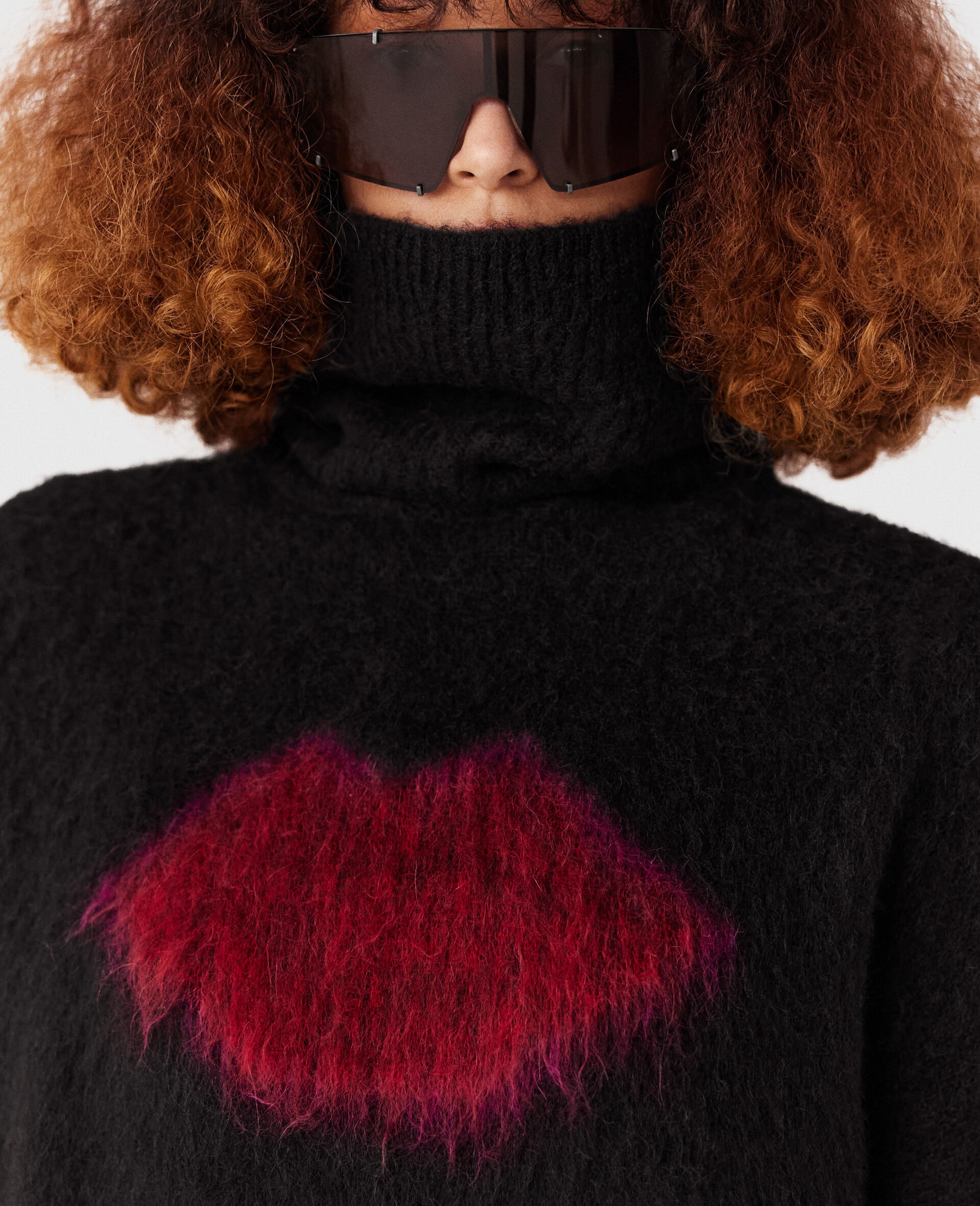 Lips Graphic Long-Sleeve Turtleneck Jumper - 3