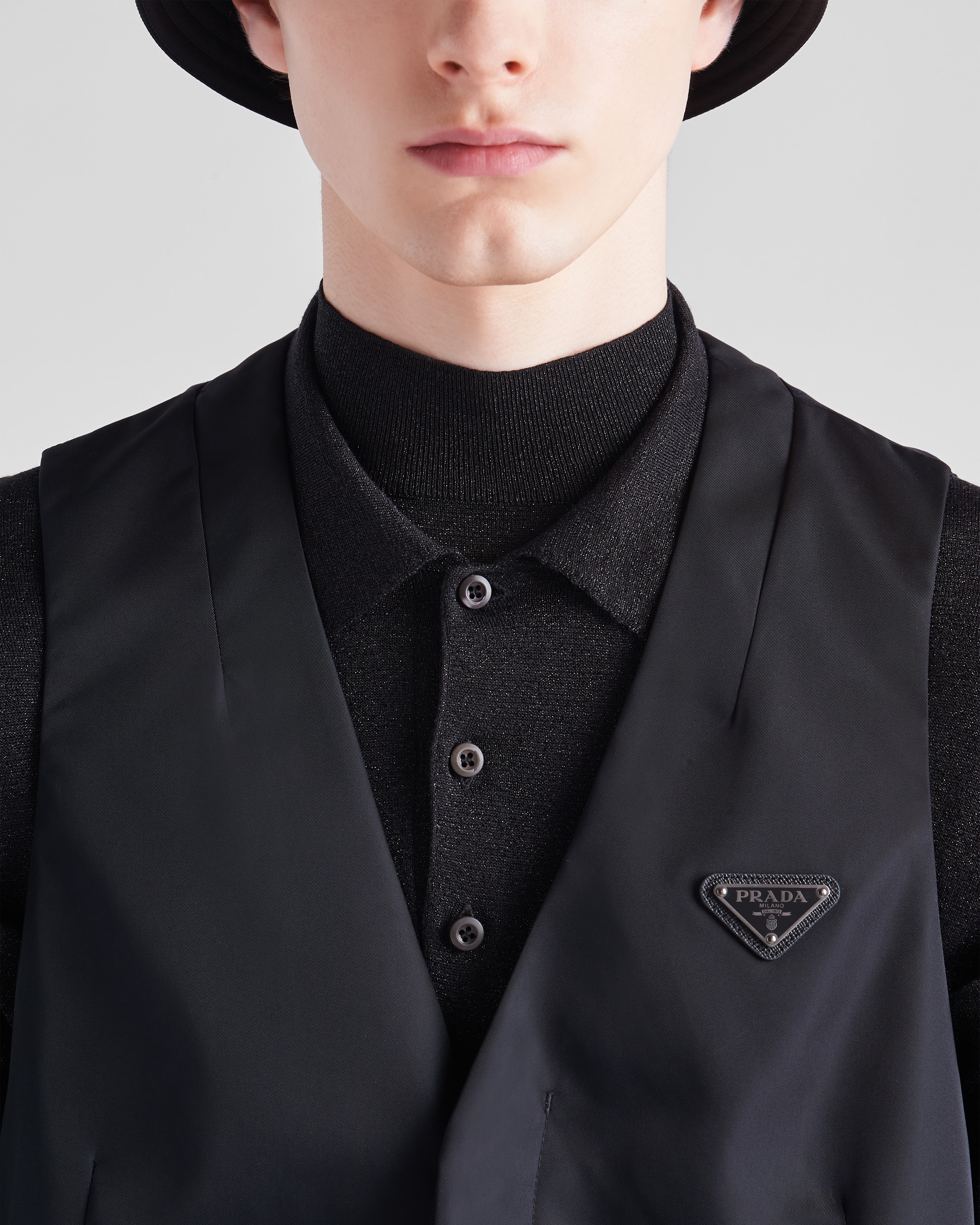 Single-breasted Re-Nylon vest - 3