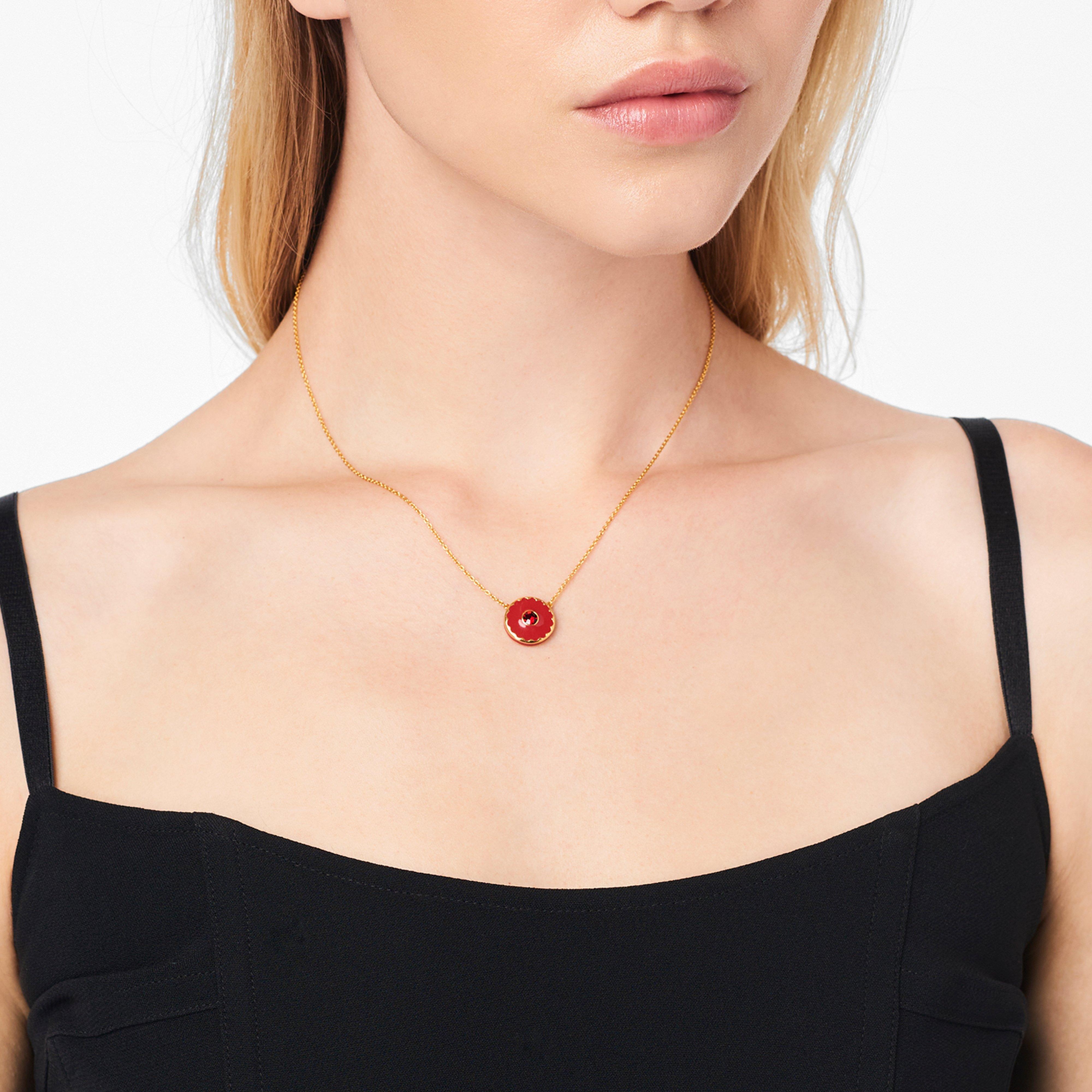 THE MEDALLION PENDANT - 2