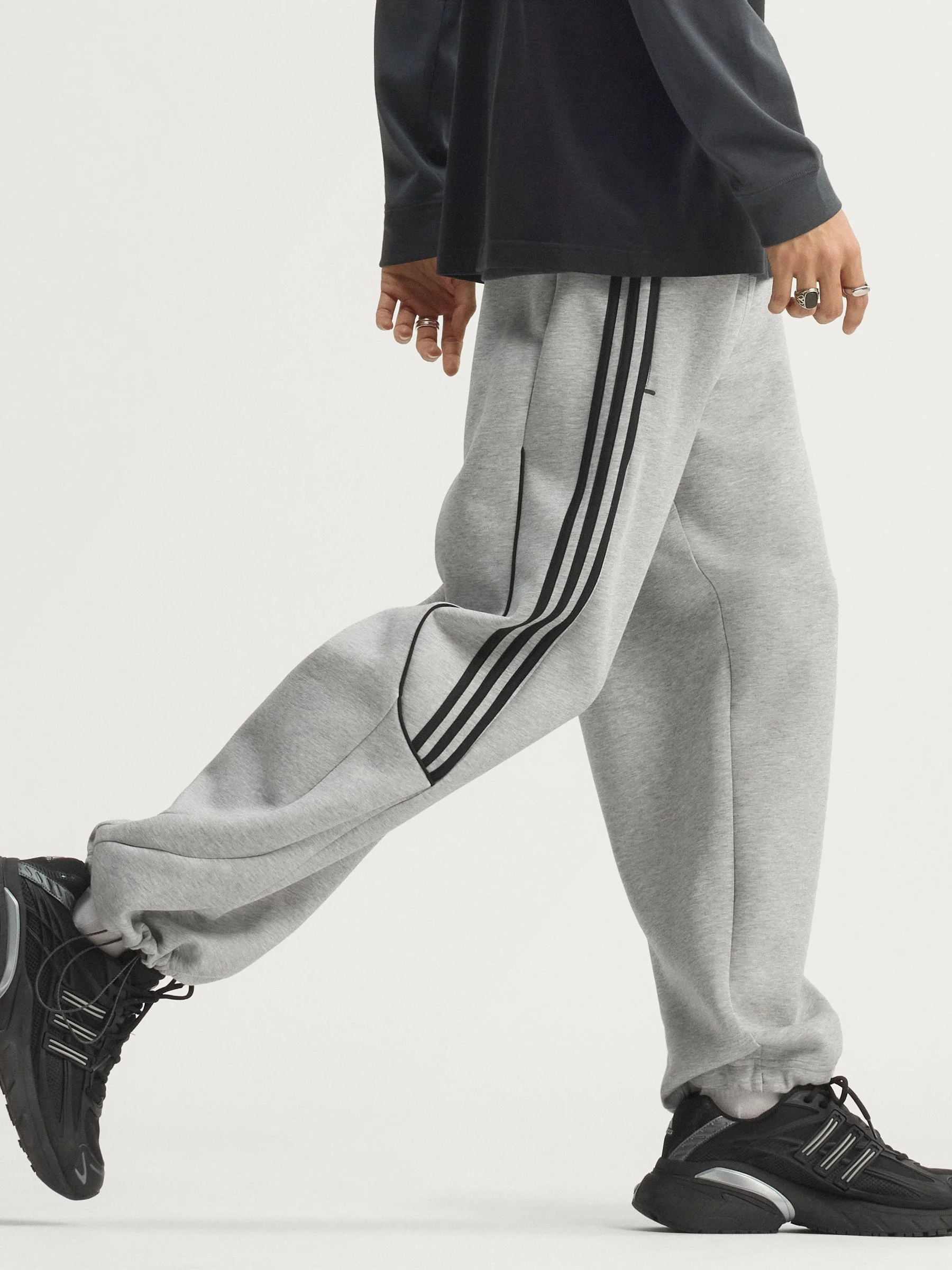 SPACER TEAMGEIST 26 CUTLINE OPEN HEM PANTS - 1