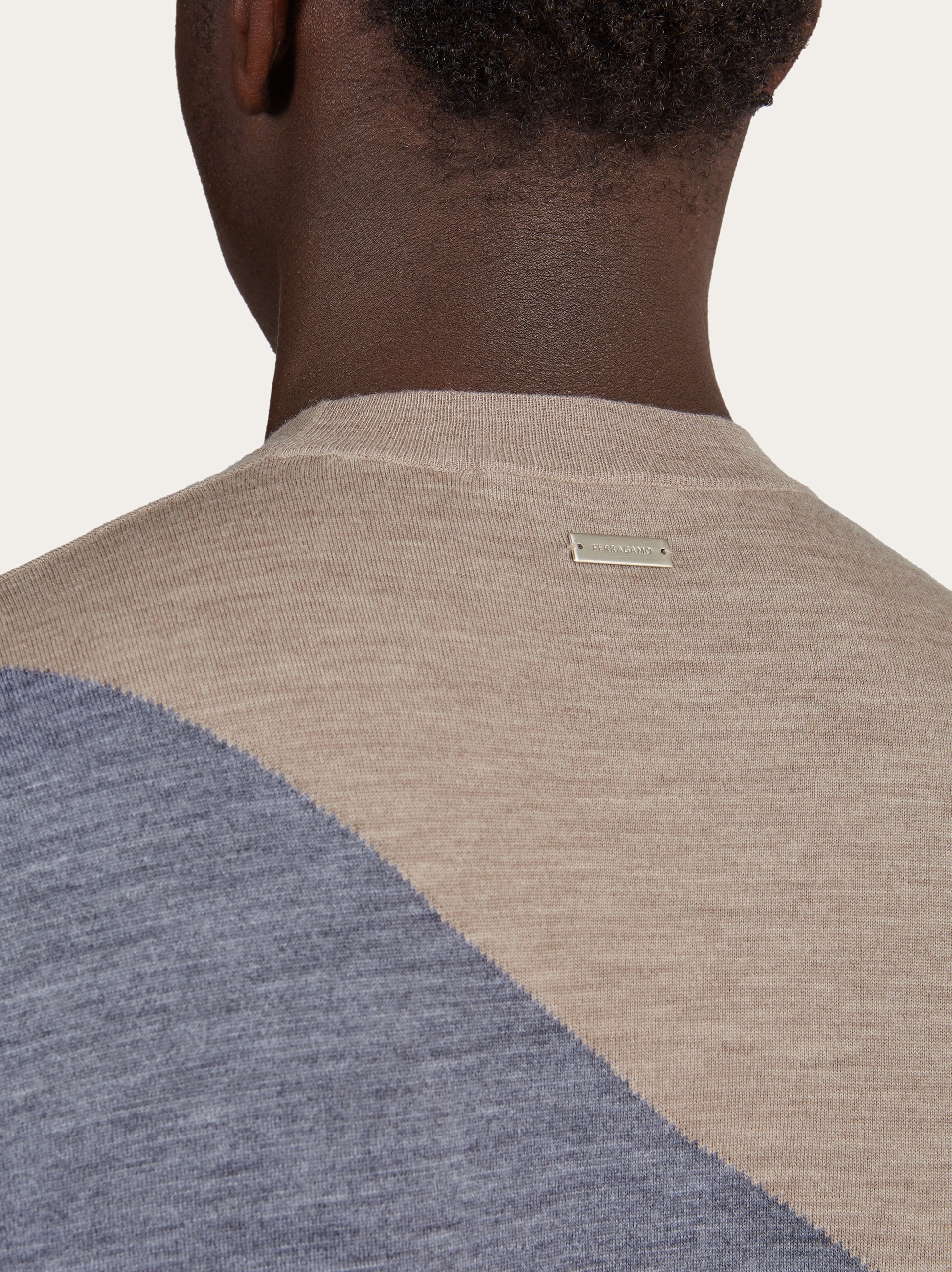 Crew neck dual tone sweater - 4