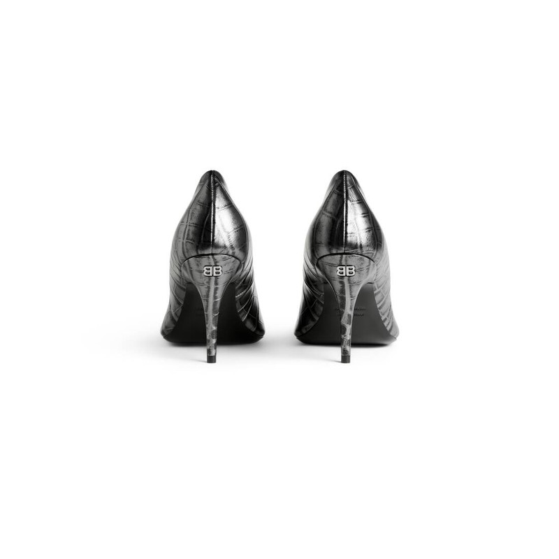 Women's Avenue Pump in Gun Metal 5