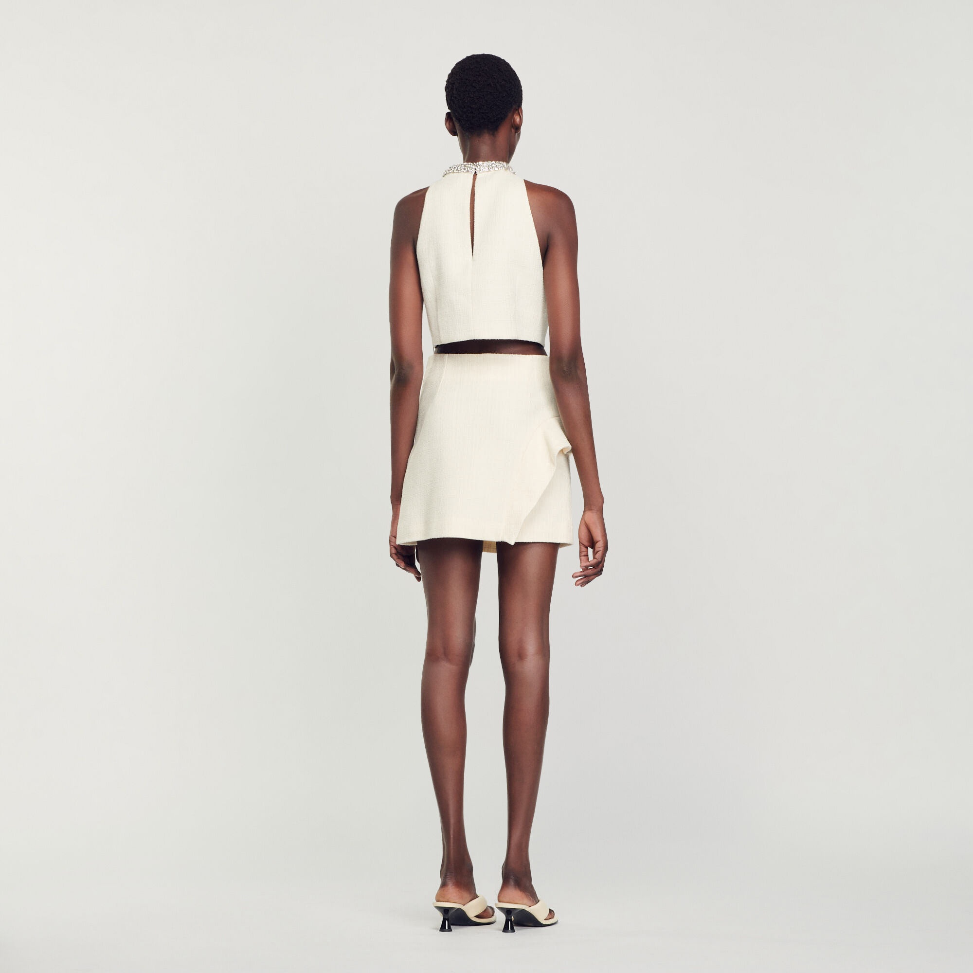 SHORT SKIRT WITH A RUFFLE - 6