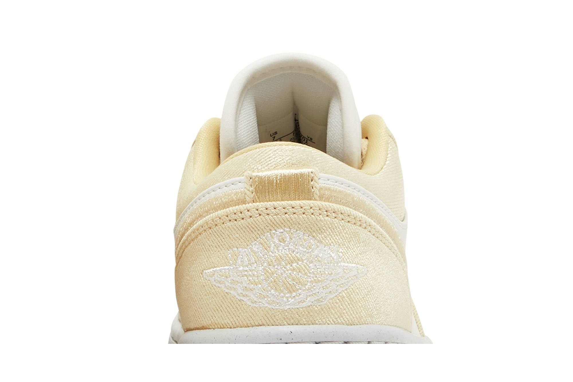 Wmns Air Jordan 1 Low SE 'Team Gold' - 7