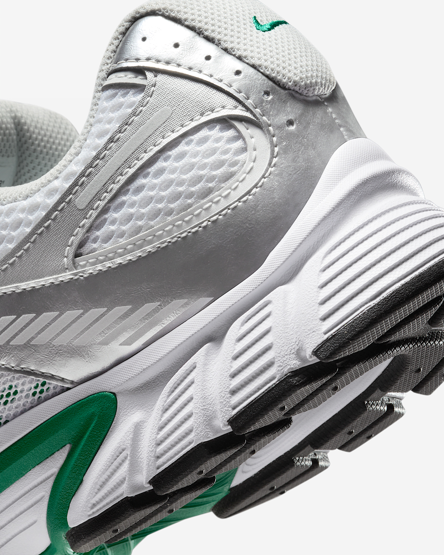 Nike V5 RNR Men's Shoes - 8