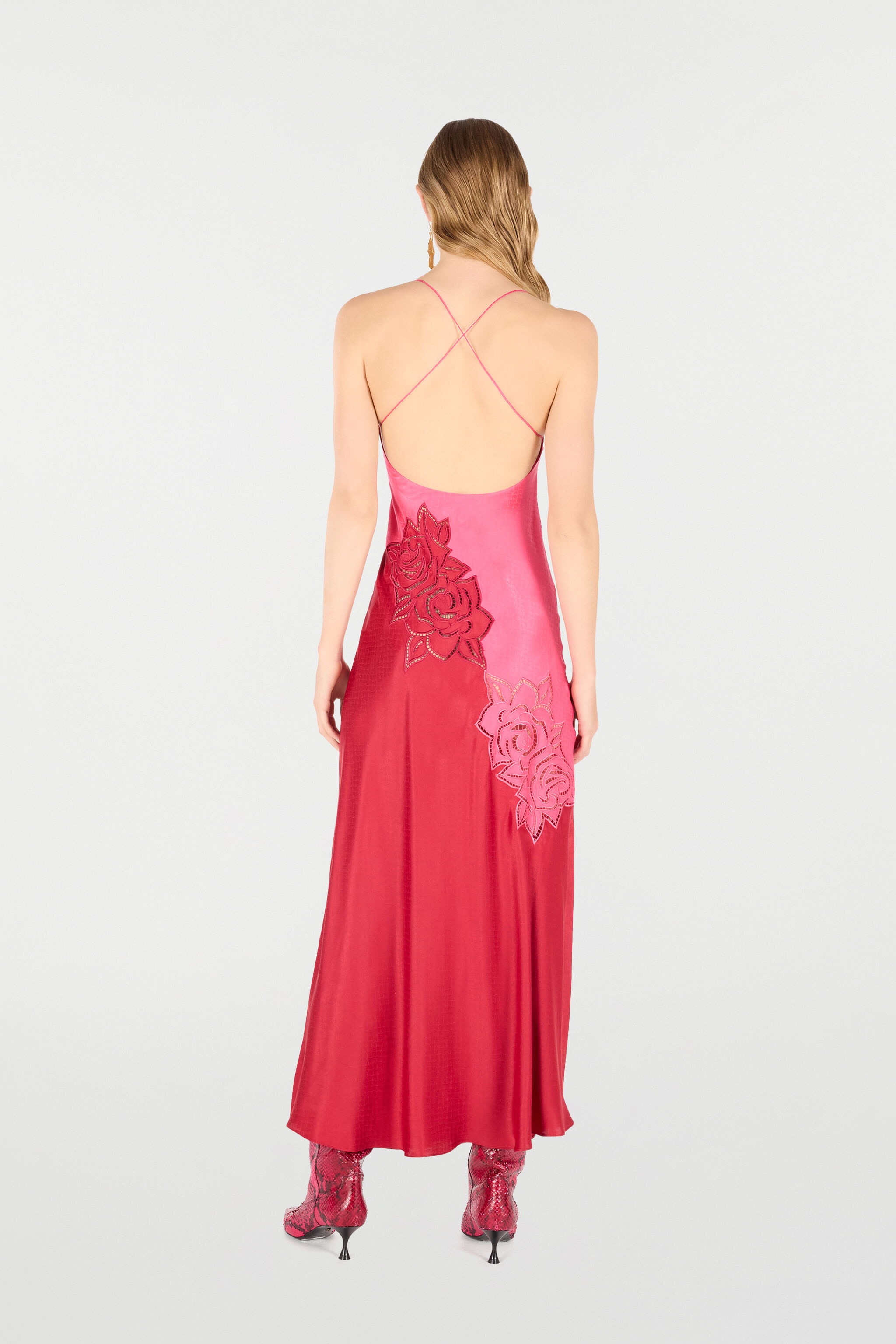Long Dress With Perforated Rose Pattern - 4