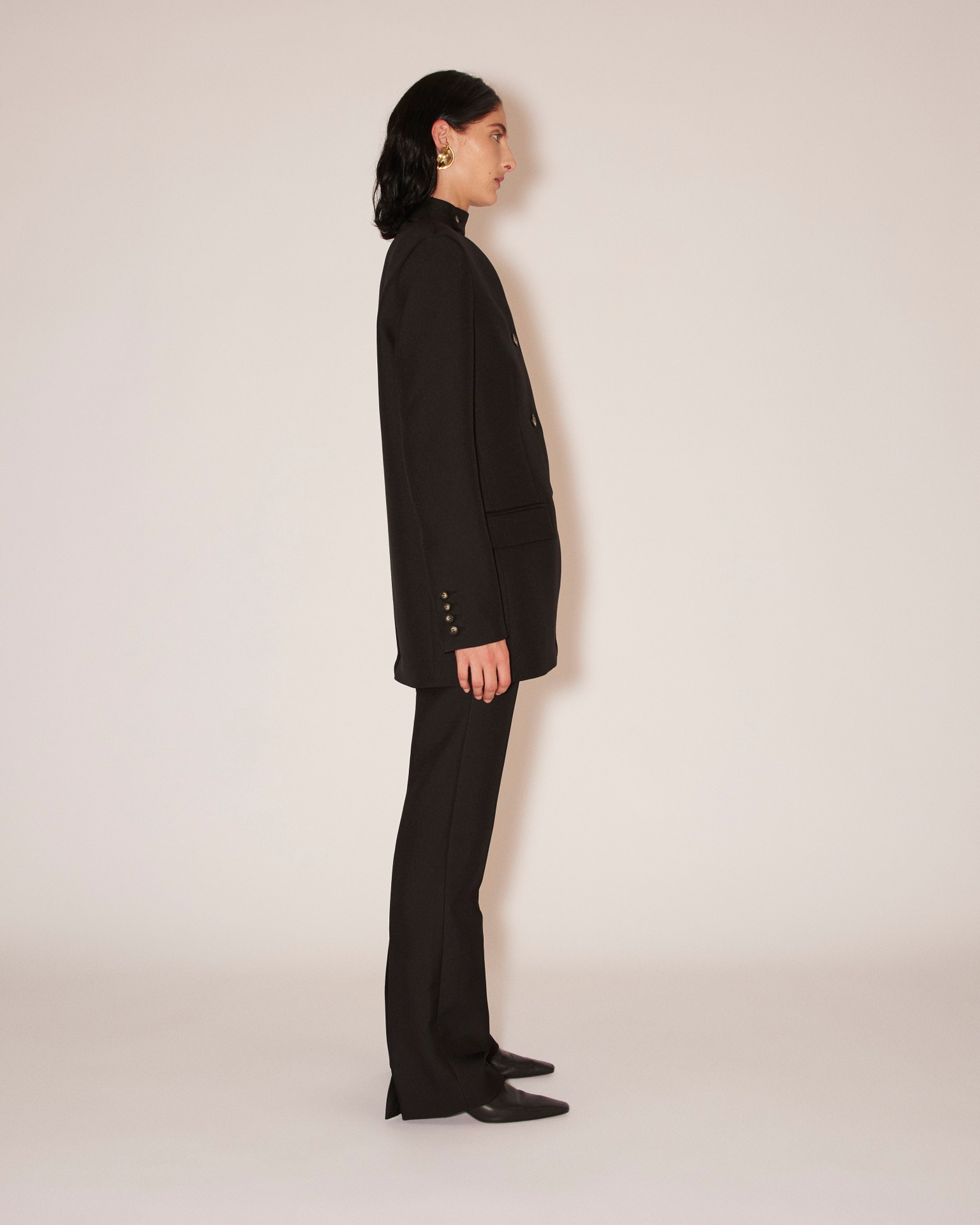 ANAGO - Double suiting collarless loose fit jacket - Black - 4