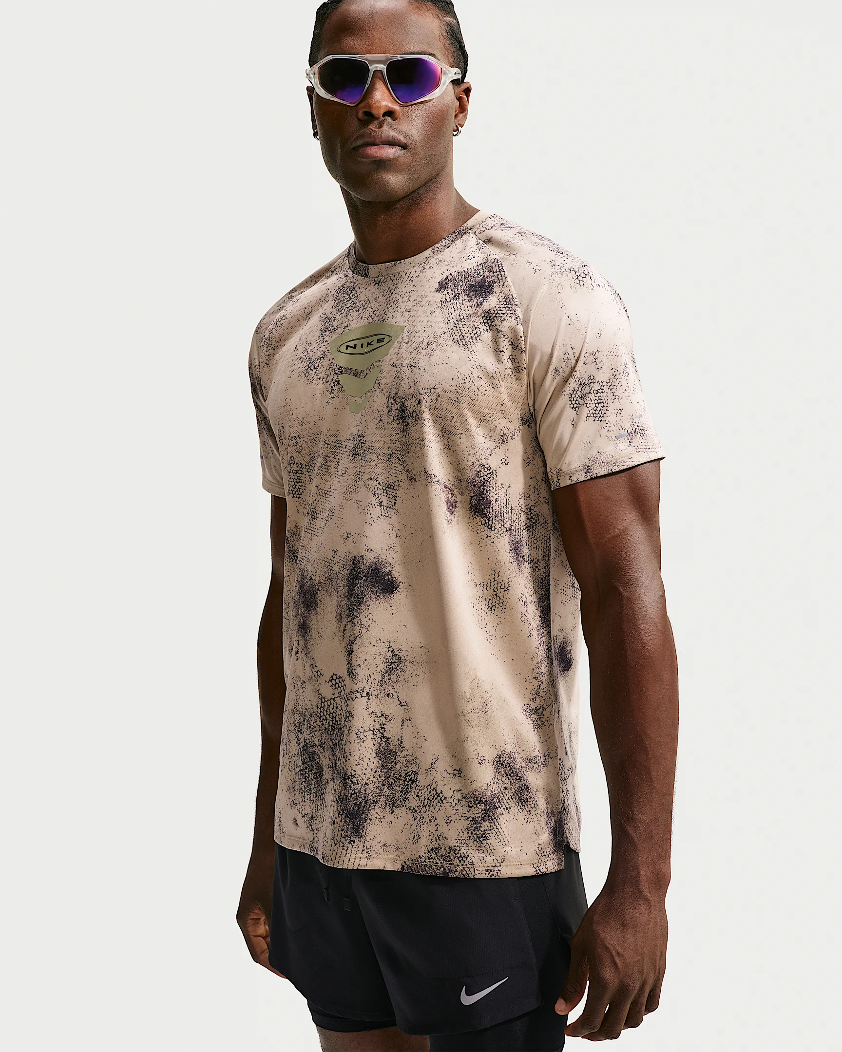 Nike Stride Men's Dri-FIT ADV Short-Sleeve Running Top - 1