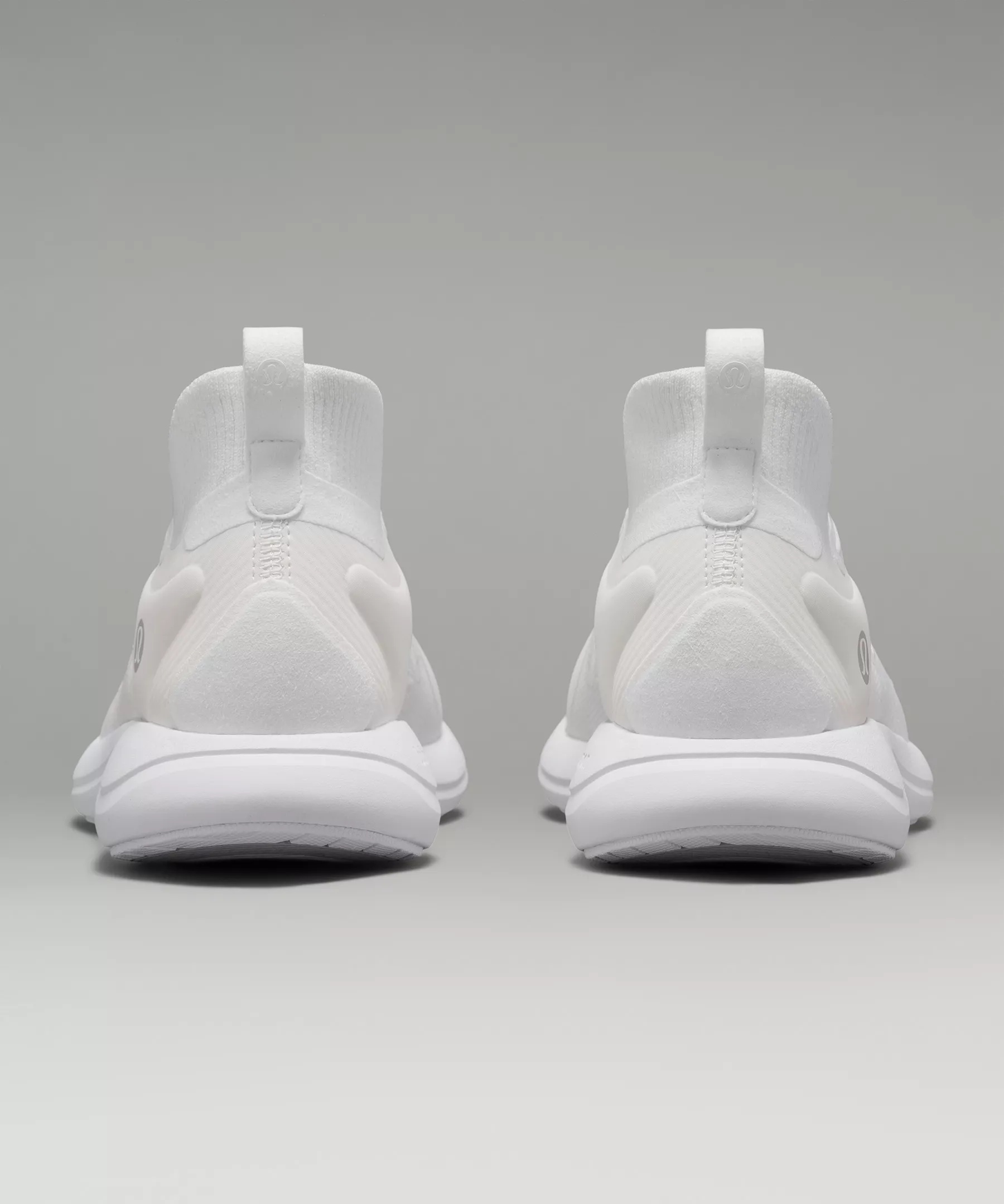chargefeel 2 Mid Women's Workout Shoe - 8