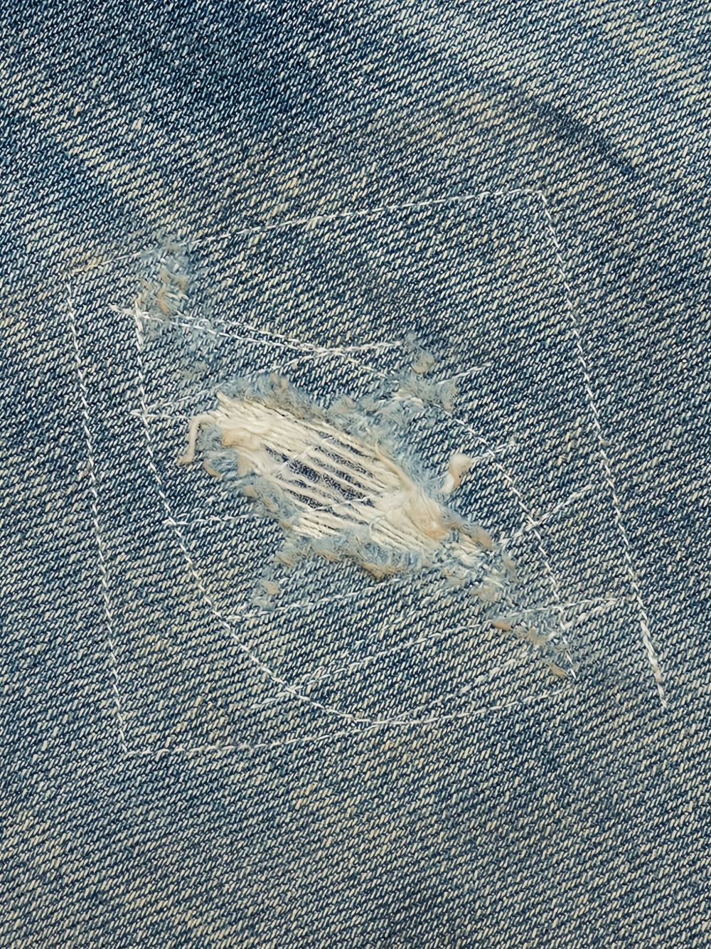 frayed distressed jeans - 2