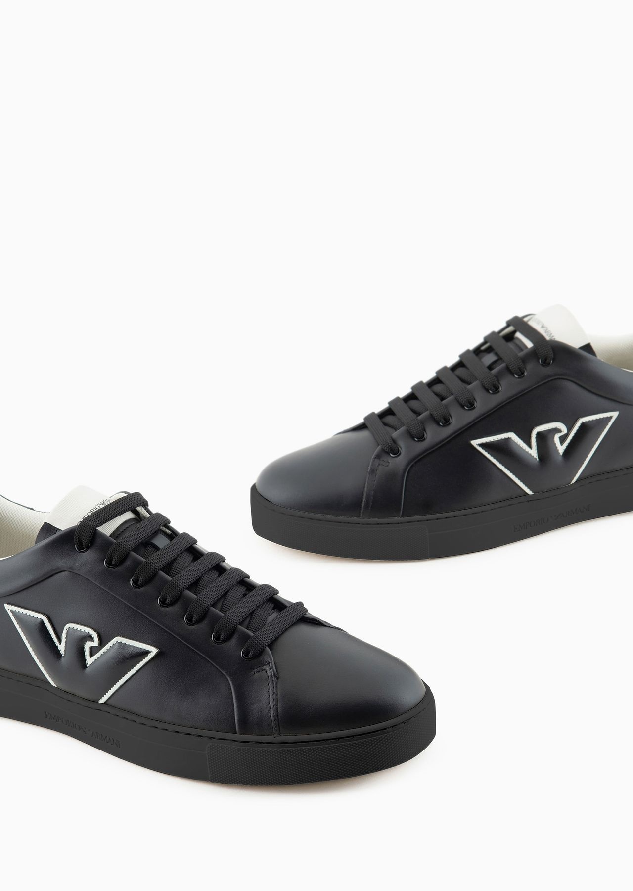 Leather sneakers with eagle patch - 5