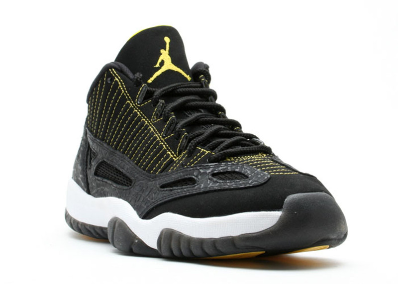 Jordan JORDAN 11 RETRO LOW IE 'ZEST' outlook