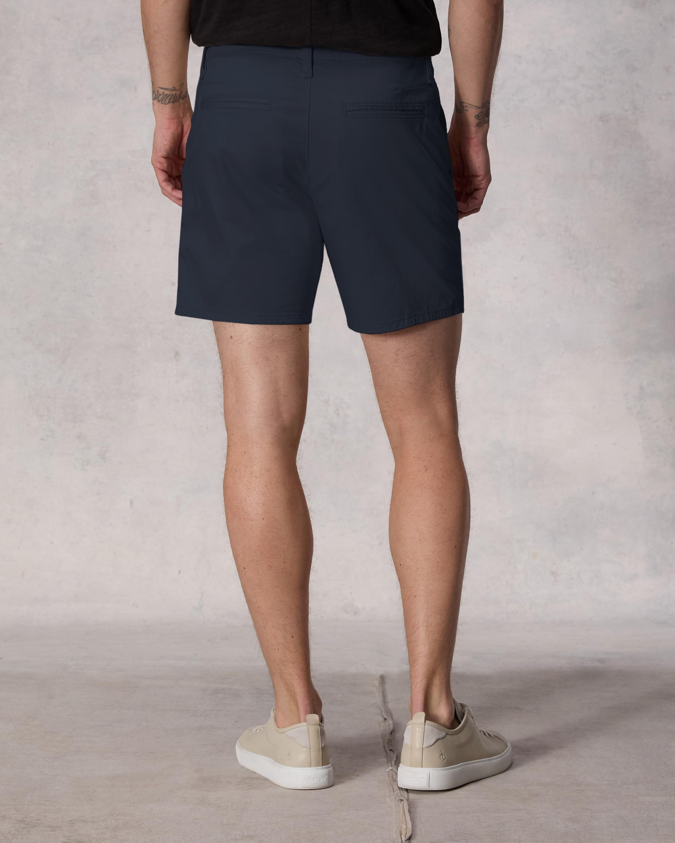 Standard Cotton Chino Short
Classic Fit - 4